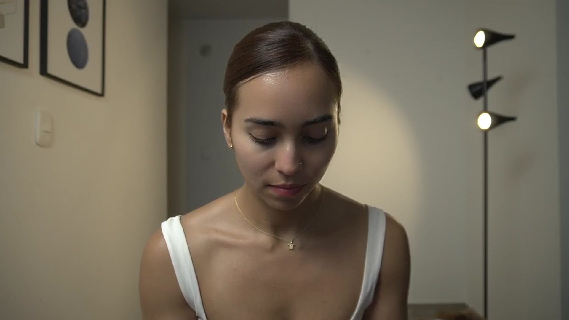 Gallery image thumbnail from Xialing's myfreecams stream on, 09/26/2024, 24:18 image 10 of 20