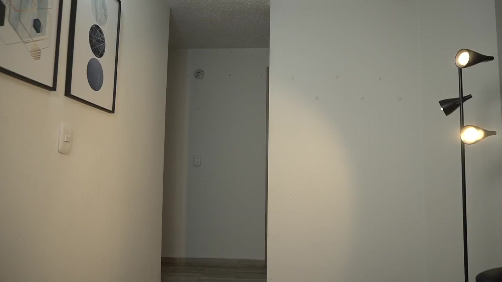 Gallery image thumbnail from Xialing's myfreecams stream on, 09/28/2024, 24:04 image 8 of 20