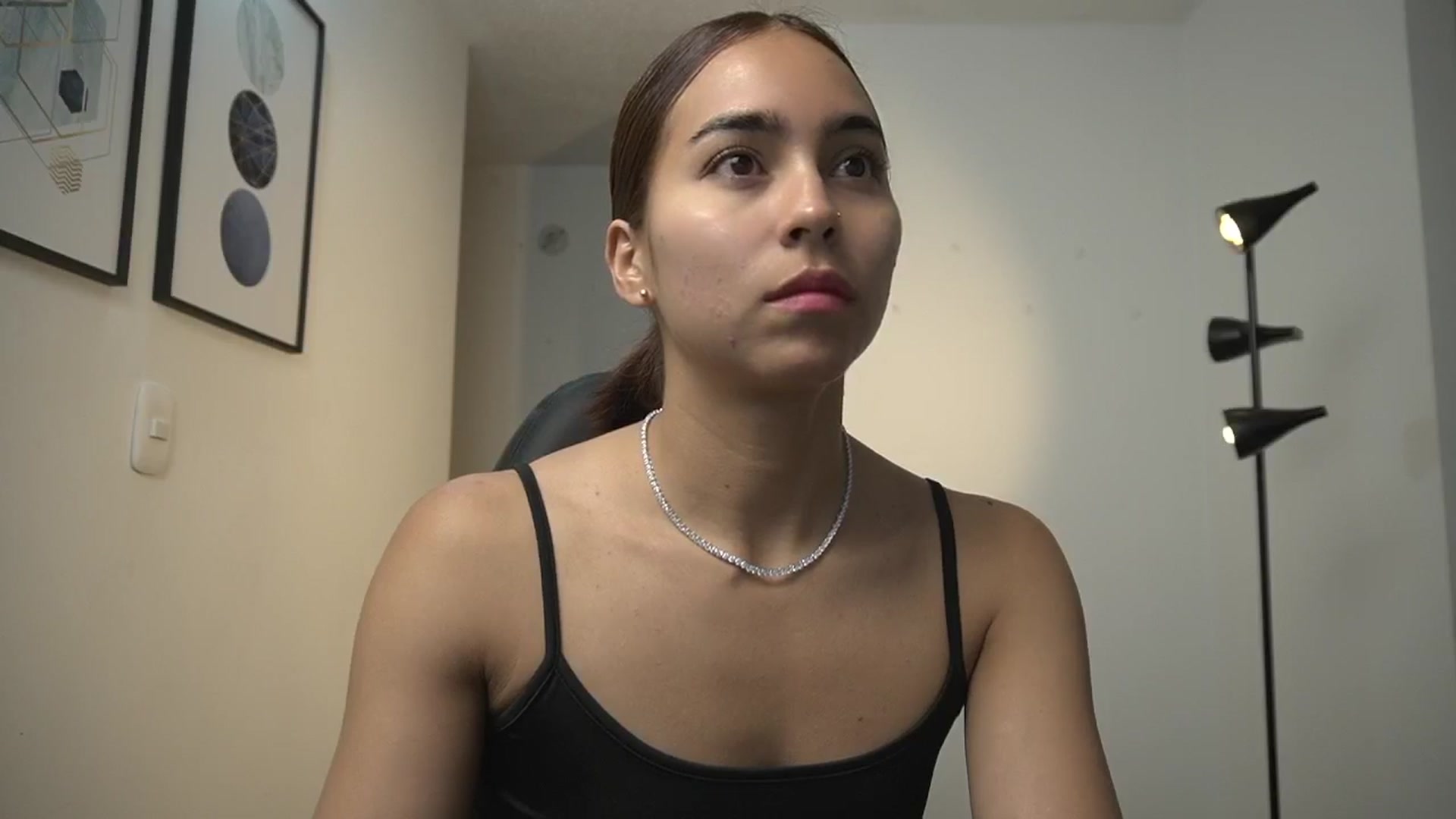 Gallery image thumbnail from Xialing's myfreecams stream on, 09/30/2024, 23:32 image 3 of 20