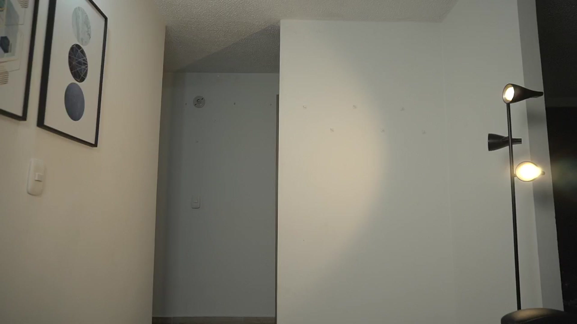 Gallery image thumbnail from Xialing's myfreecams stream on, 10/02/2024, 23:27 image 11 of 20