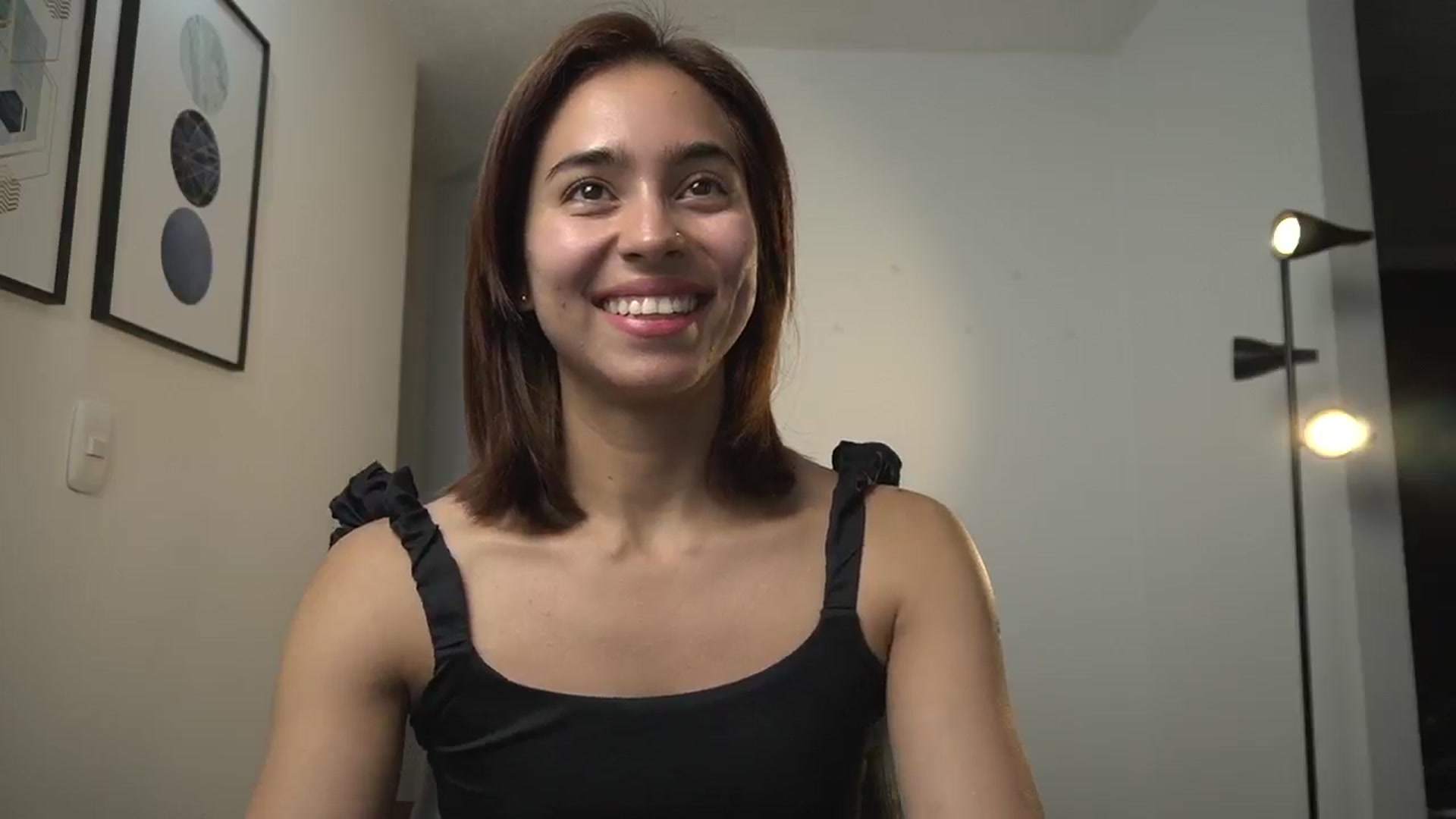 Gallery image thumbnail from Xialing's myfreecams stream on, 10/02/2024, 23:27 image 5 of 20