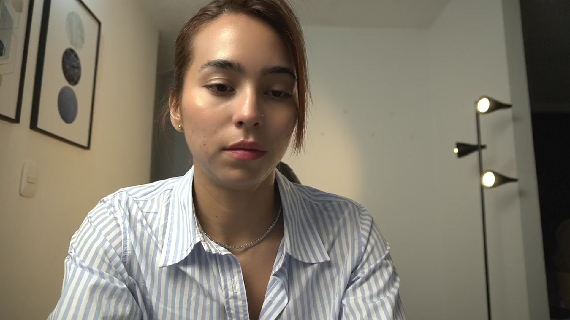 Gallery image thumbnail from Xialing's myfreecams stream on, 10/06/2024, 24:56 image 2 of 20