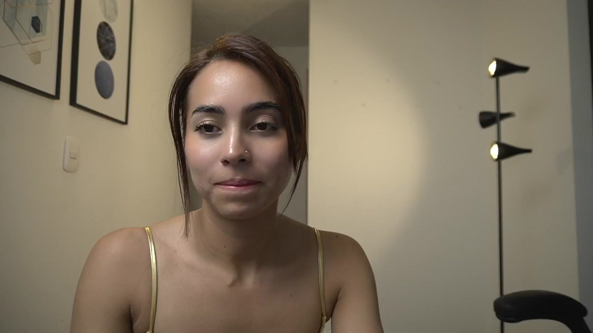 Gallery image thumbnail from Xialing's myfreecams stream on, 10/06/2024, 23:34 image 20 of 20