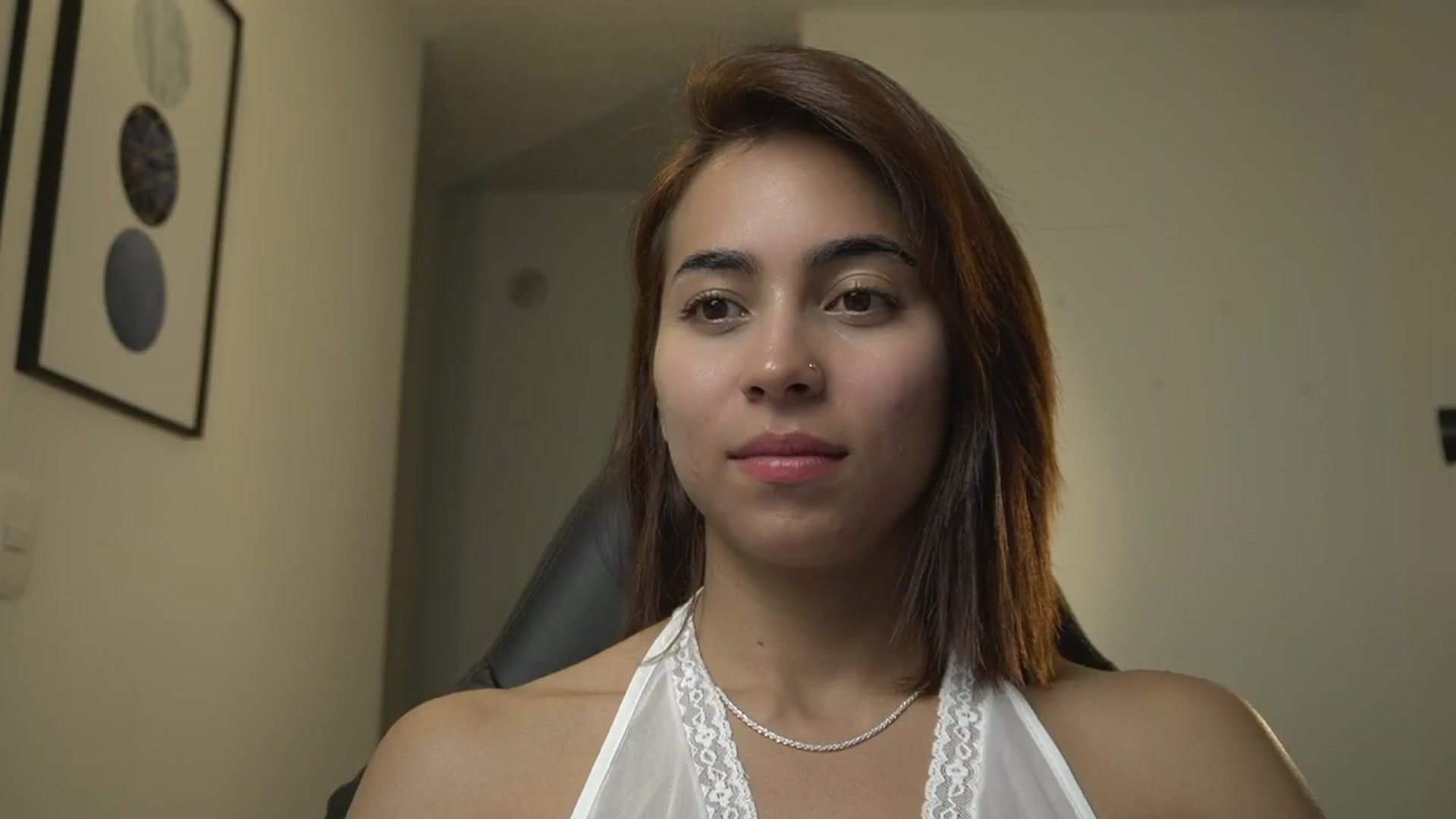 Gallery image thumbnail from Xialing's myfreecams stream on, 10/11/2024, 01:43 image 7 of 20