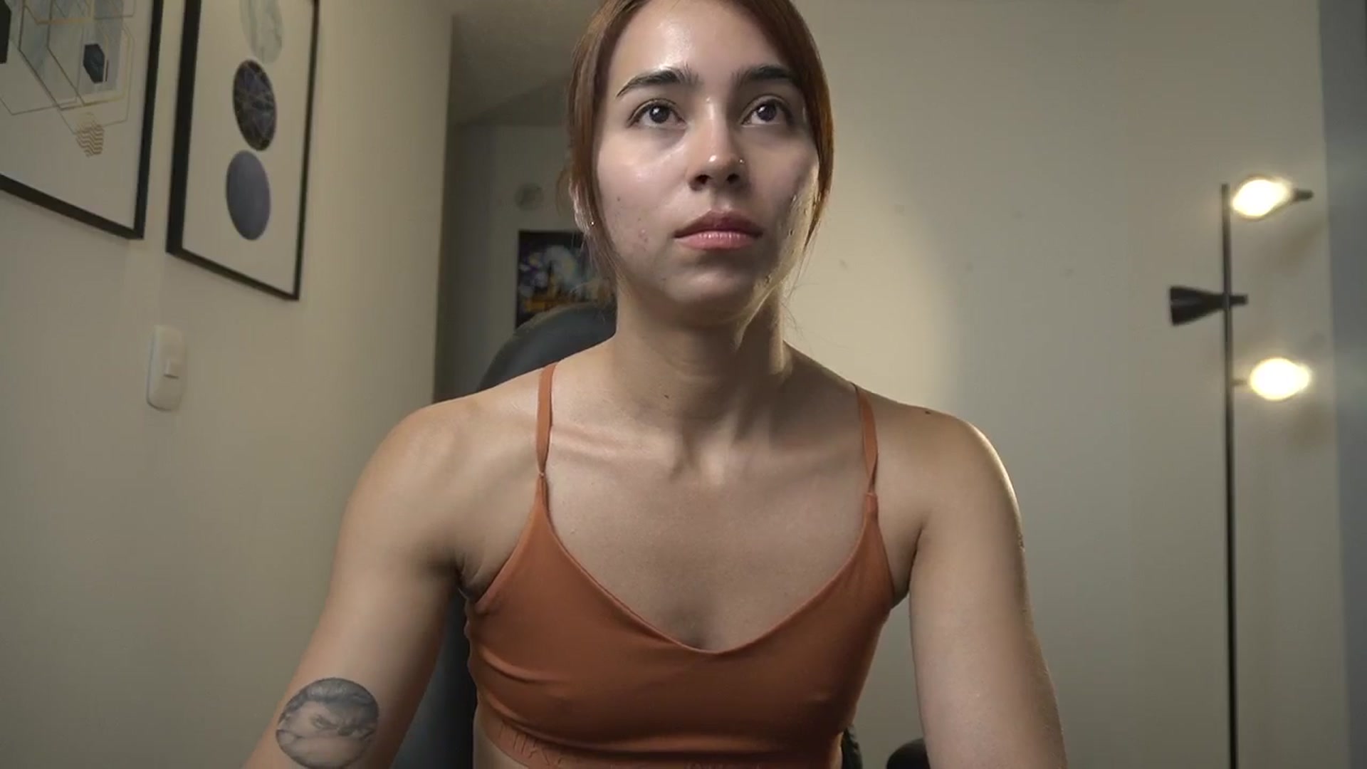 Gallery image thumbnail from Xialing's myfreecams stream on, 10/19/2024, 01:04 image 5 of 20