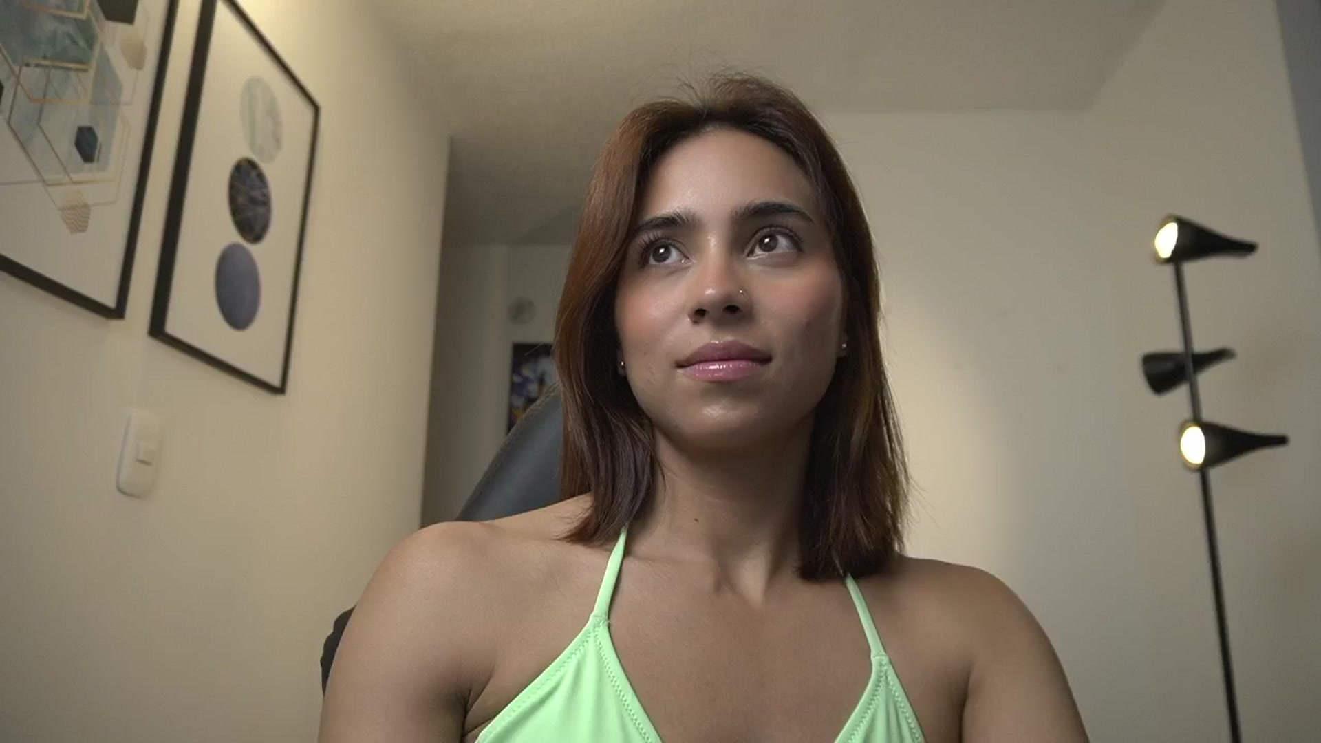 Gallery image thumbnail from Xialing's myfreecams stream on, 10/23/2024, 24:57 image 15 of 20