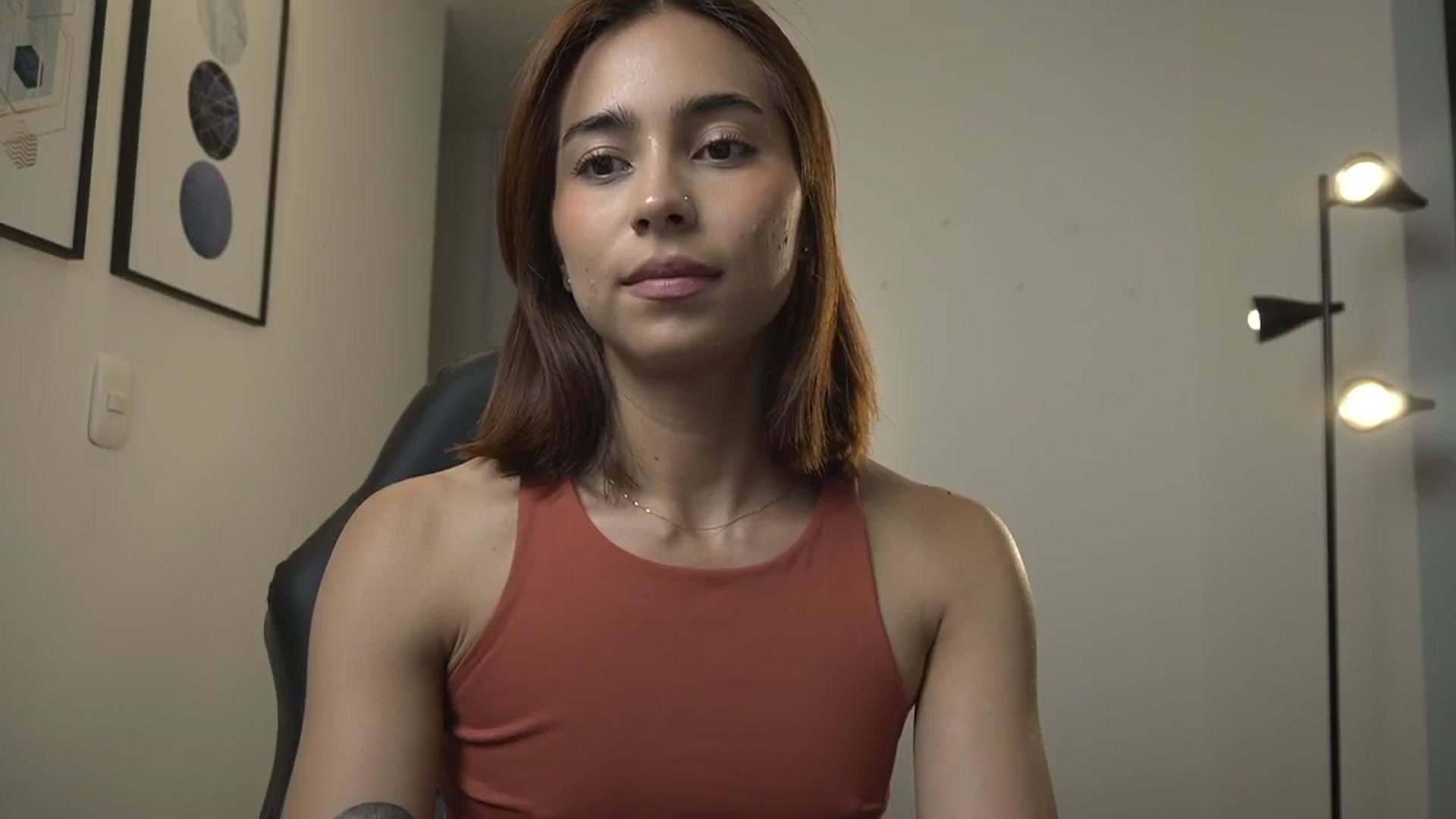 Gallery image thumbnail from Xialing's myfreecams stream on, 10/26/2024, 24:03 image 20 of 20