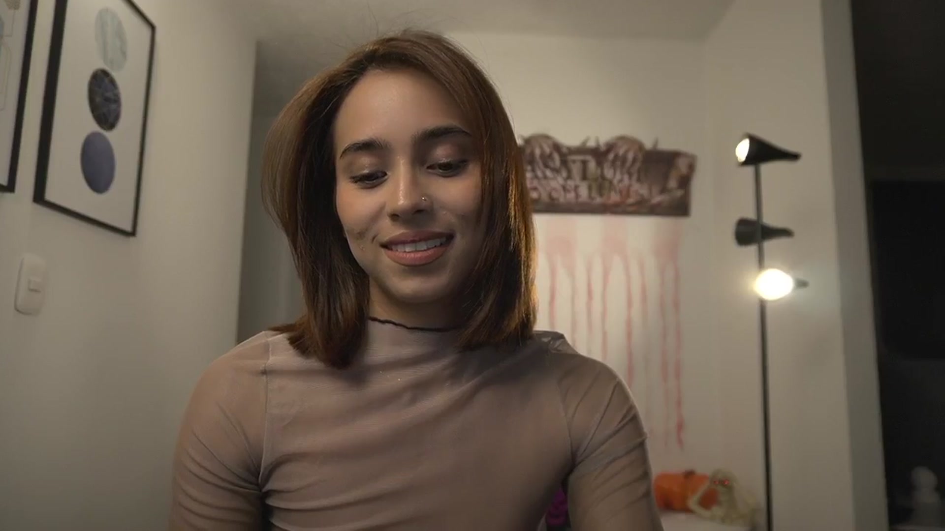 Gallery image thumbnail from Xialing's myfreecams stream on, 10/28/2024, 23:15 image 17 of 20