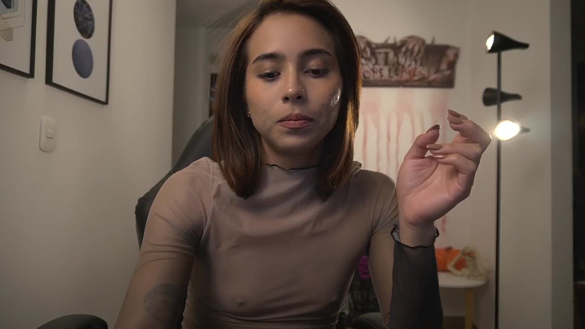 Gallery image thumbnail from Xialing's myfreecams stream on, 10/29/2024, 24:02 image 18 of 20