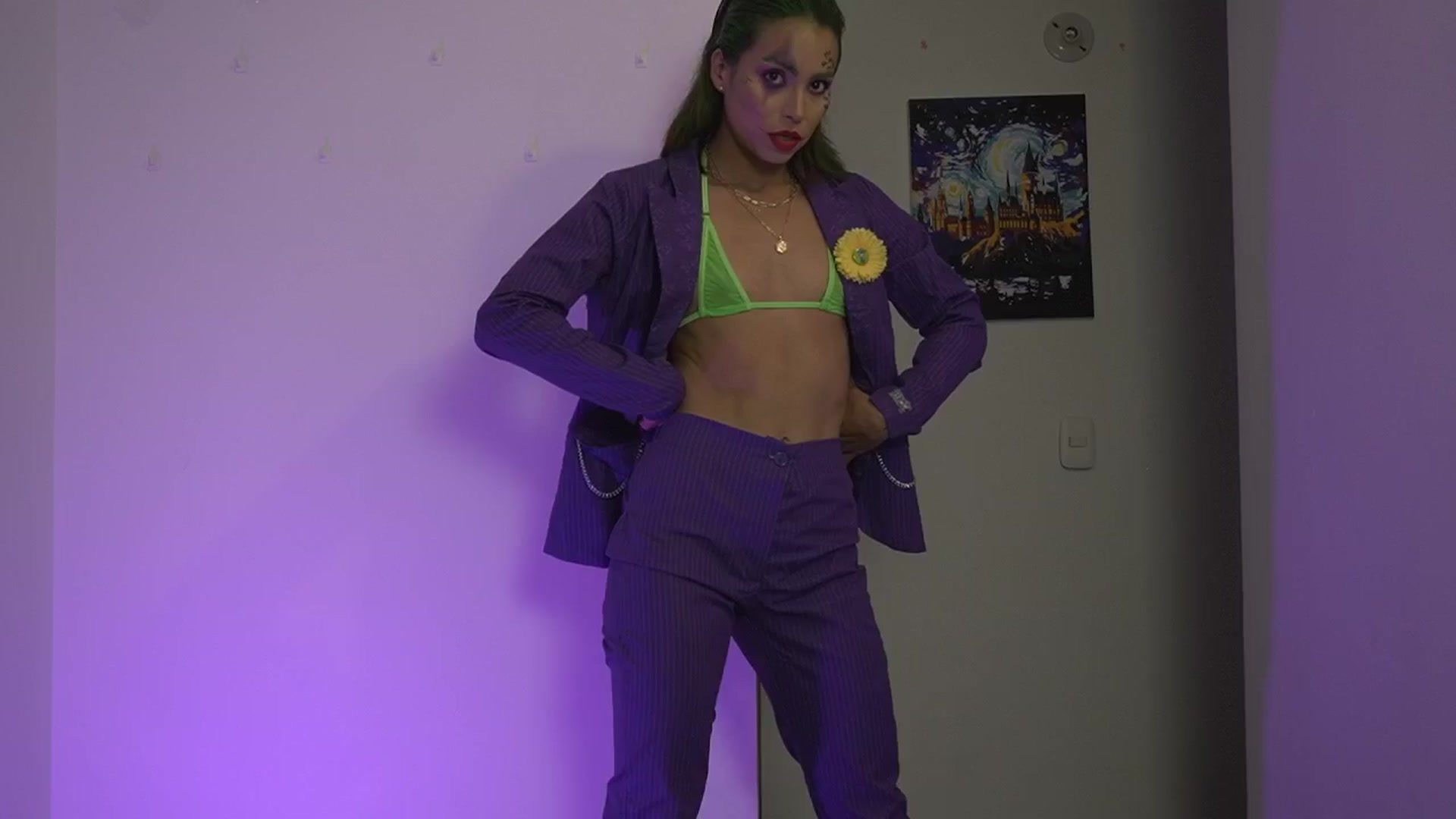 Gallery image thumbnail from Xialing's myfreecams stream on, 11/03/2024, 23:45 image 7 of 20