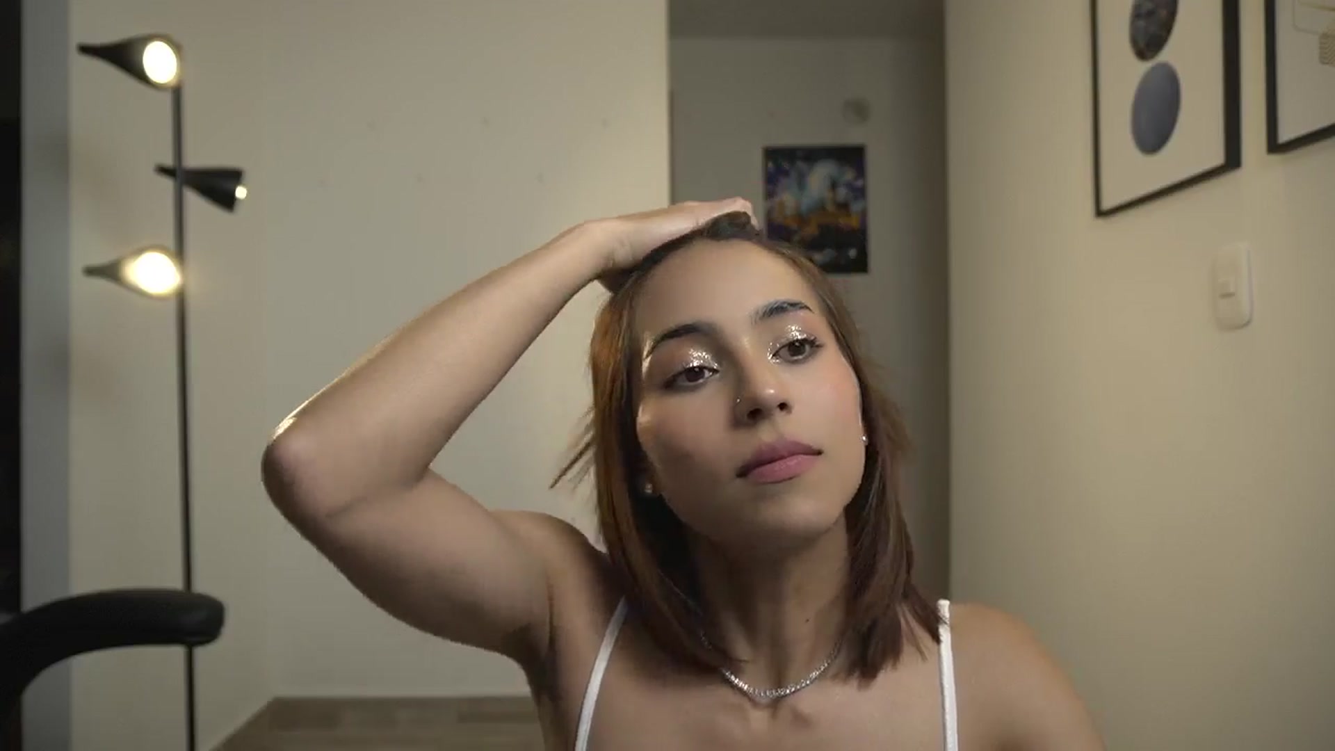 Gallery image thumbnail from Xialing's myfreecams stream on, 11/05/2024, 24:56 image 4 of 20