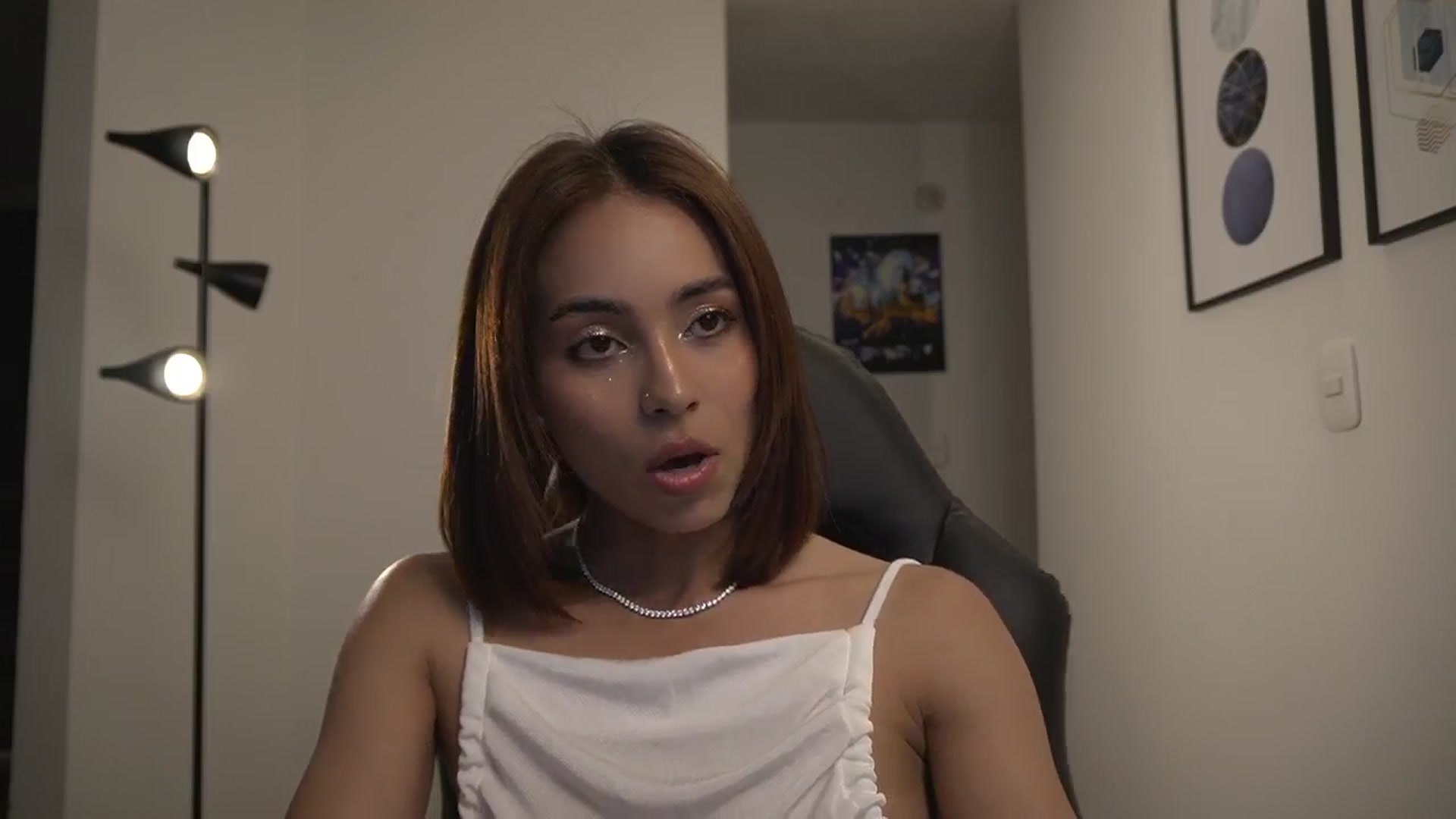 Gallery image thumbnail from Xialing's myfreecams stream on, 11/05/2024, 24:56 image 20 of 20
