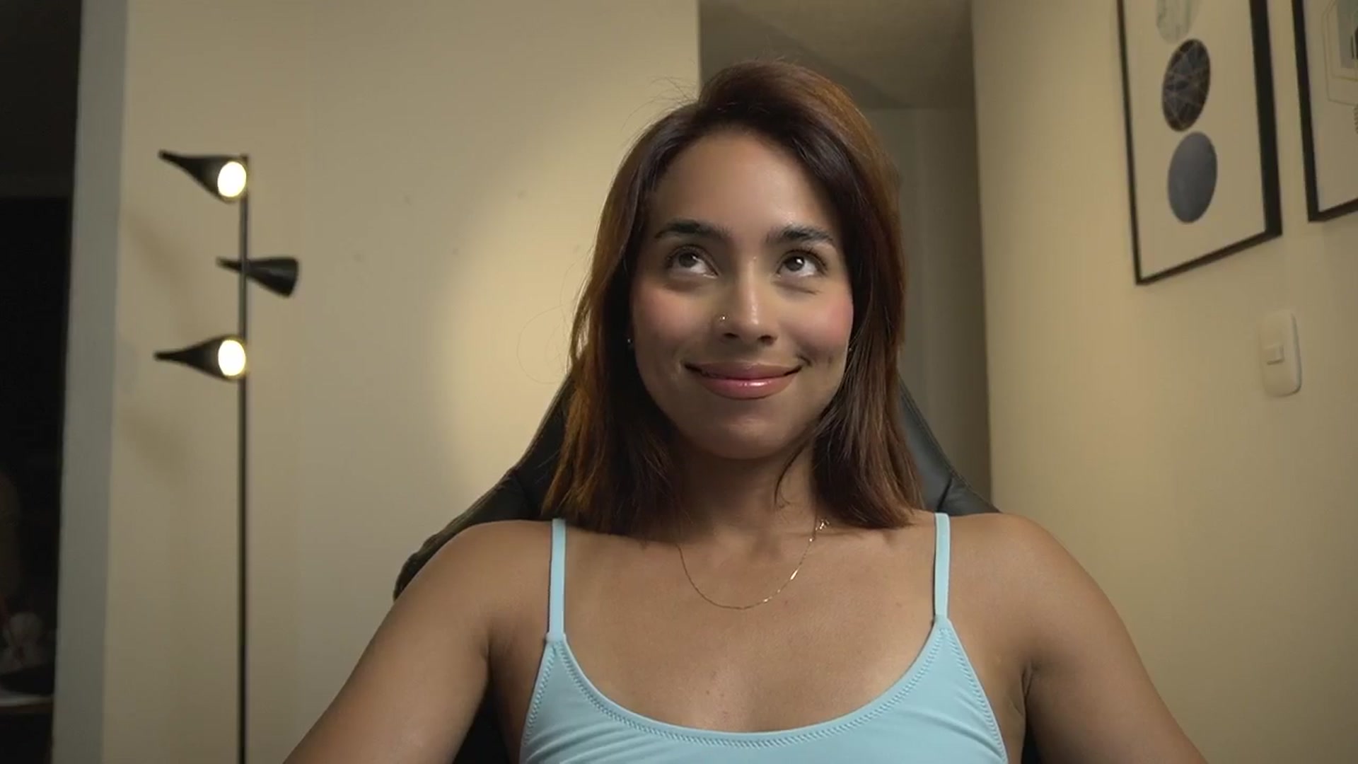 Gallery image thumbnail from Xialing's myfreecams stream on, 11/16/2024, 01:58 image 6 of 20