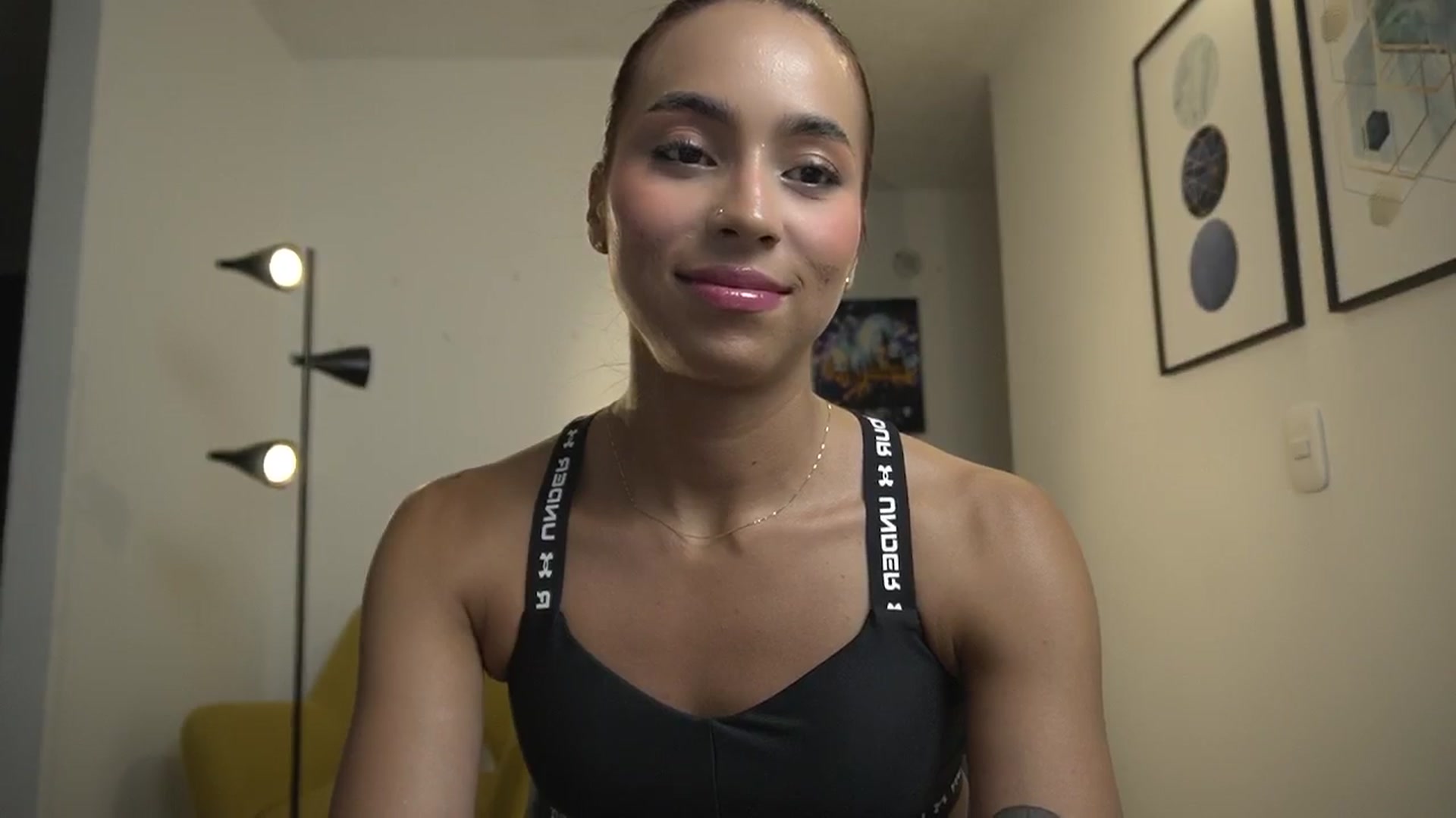 Gallery image thumbnail from Xialing's myfreecams stream on, 11/18/2024, 23:21 image 20 of 20