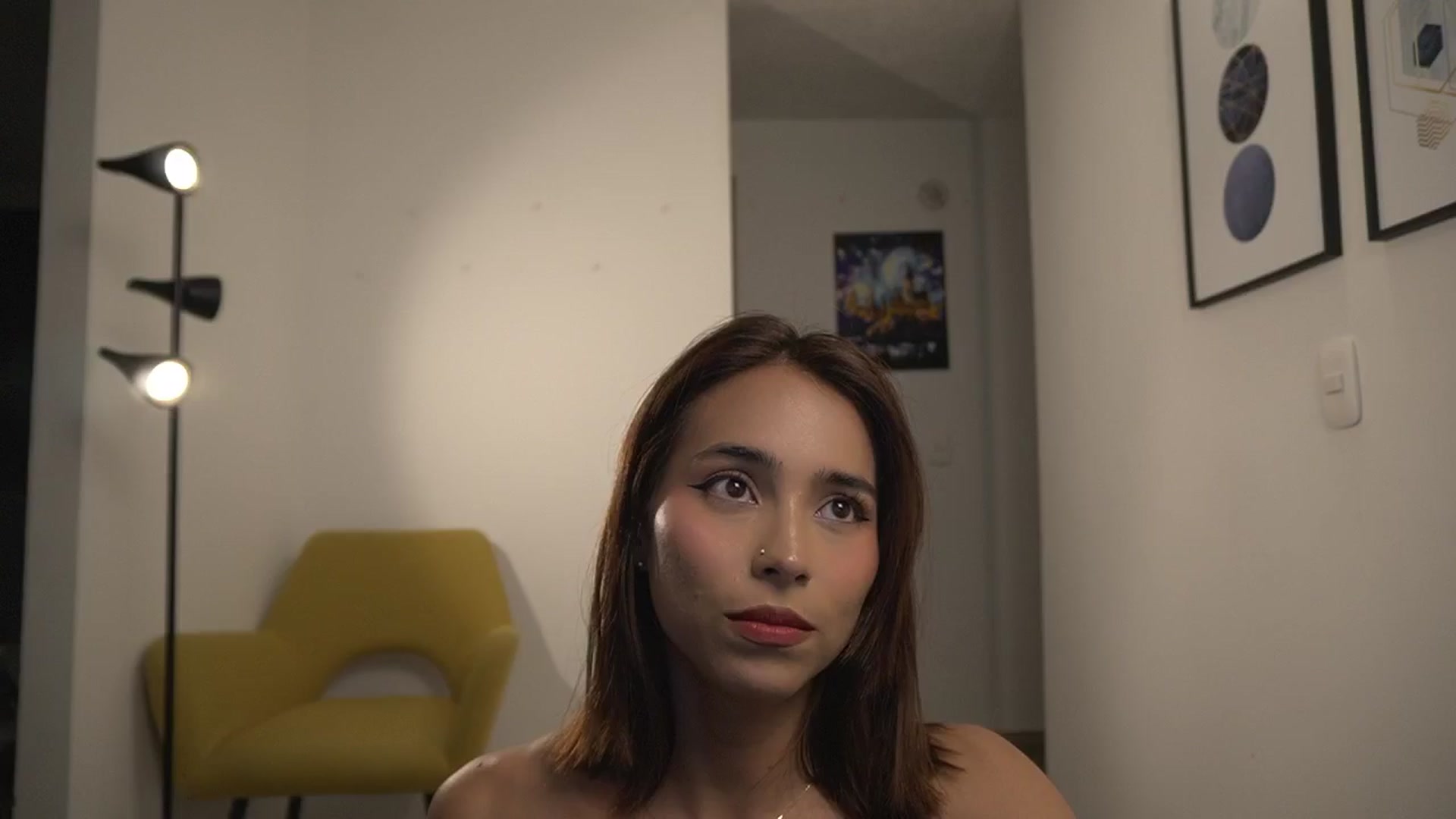 Gallery image thumbnail from Xialing's myfreecams stream on, 12/03/2024, 01:59 image 5 of 20