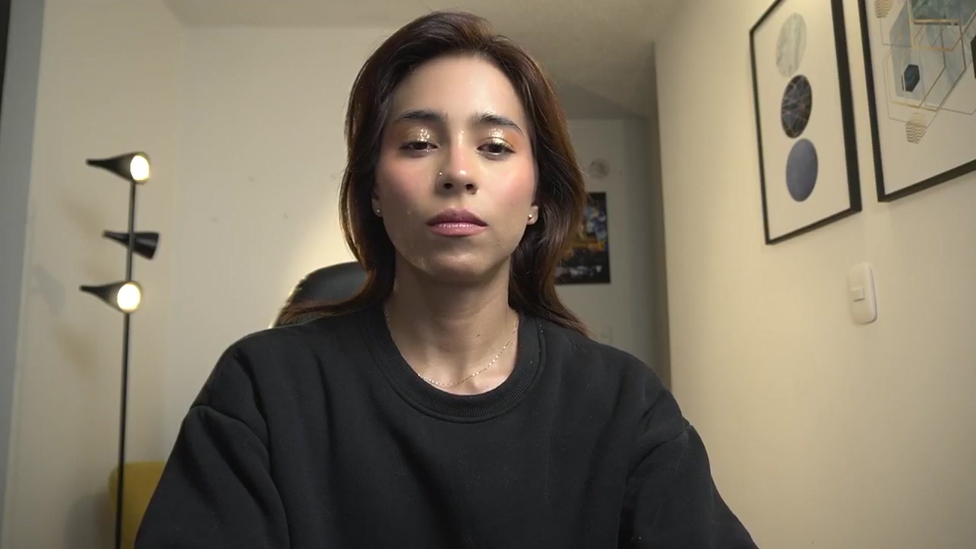 Gallery image thumbnail from Xialing's myfreecams stream on, 12/06/2024, 24:42 image 12 of 20