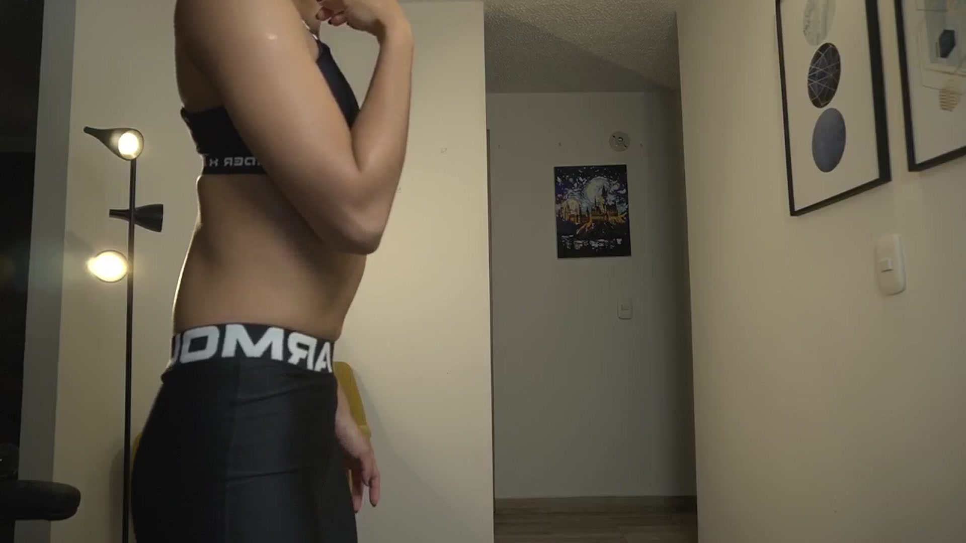 Gallery image thumbnail from Xialing's myfreecams stream on, 12/07/2024, 01:52 image 8 of 20