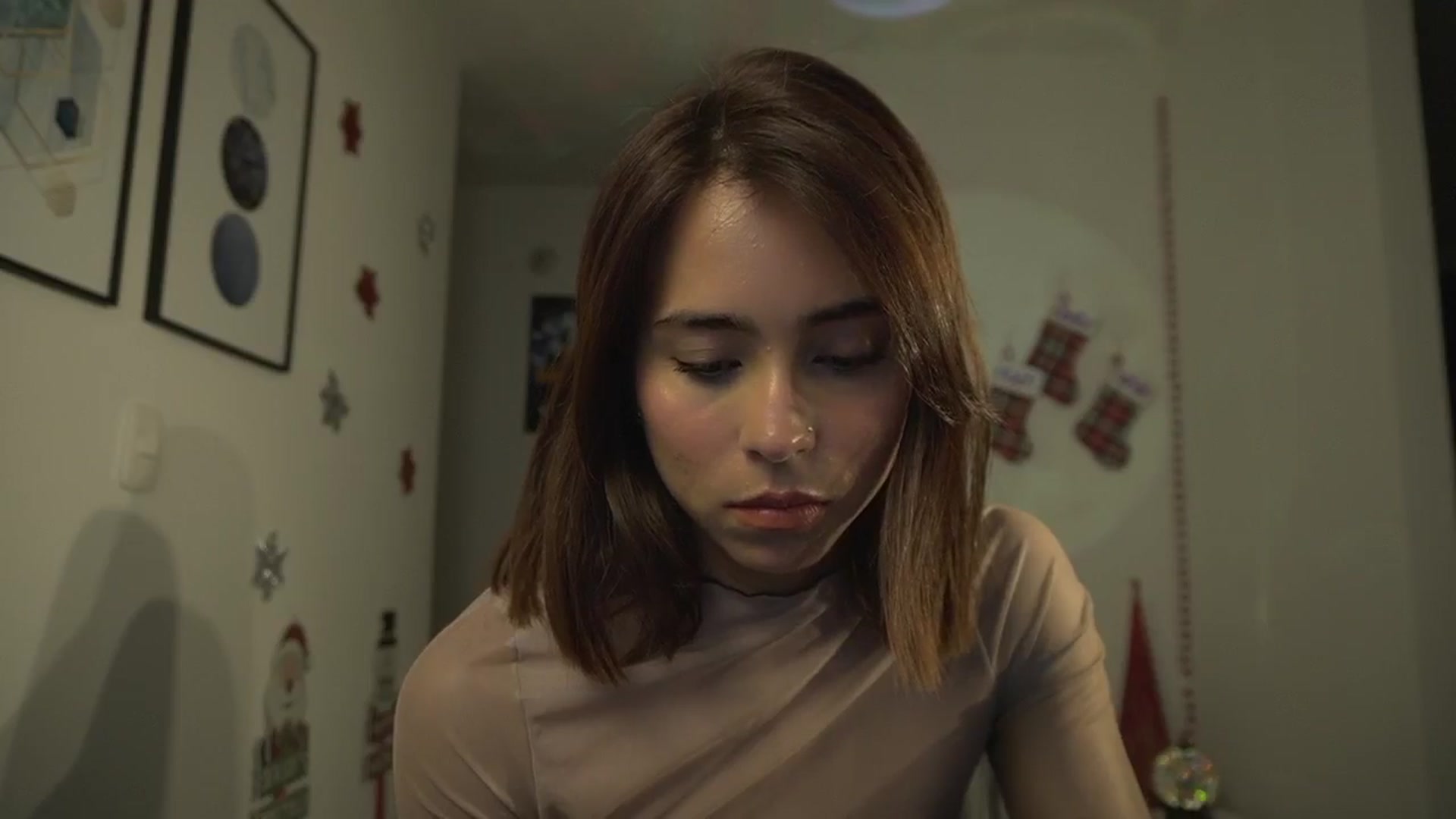 Gallery image thumbnail from Xialing's myfreecams stream on, 12/10/2024, 23:26 image 6 of 20