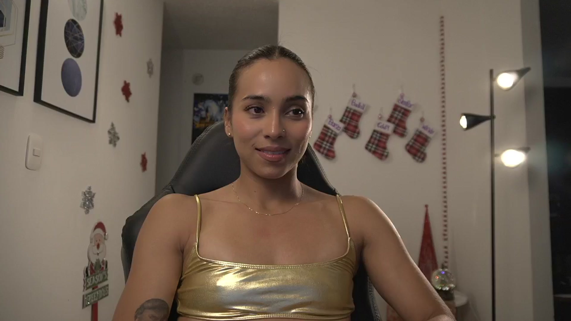 Gallery image thumbnail from Xialing's myfreecams stream on, 12/12/2024, 01:04 image 3 of 20