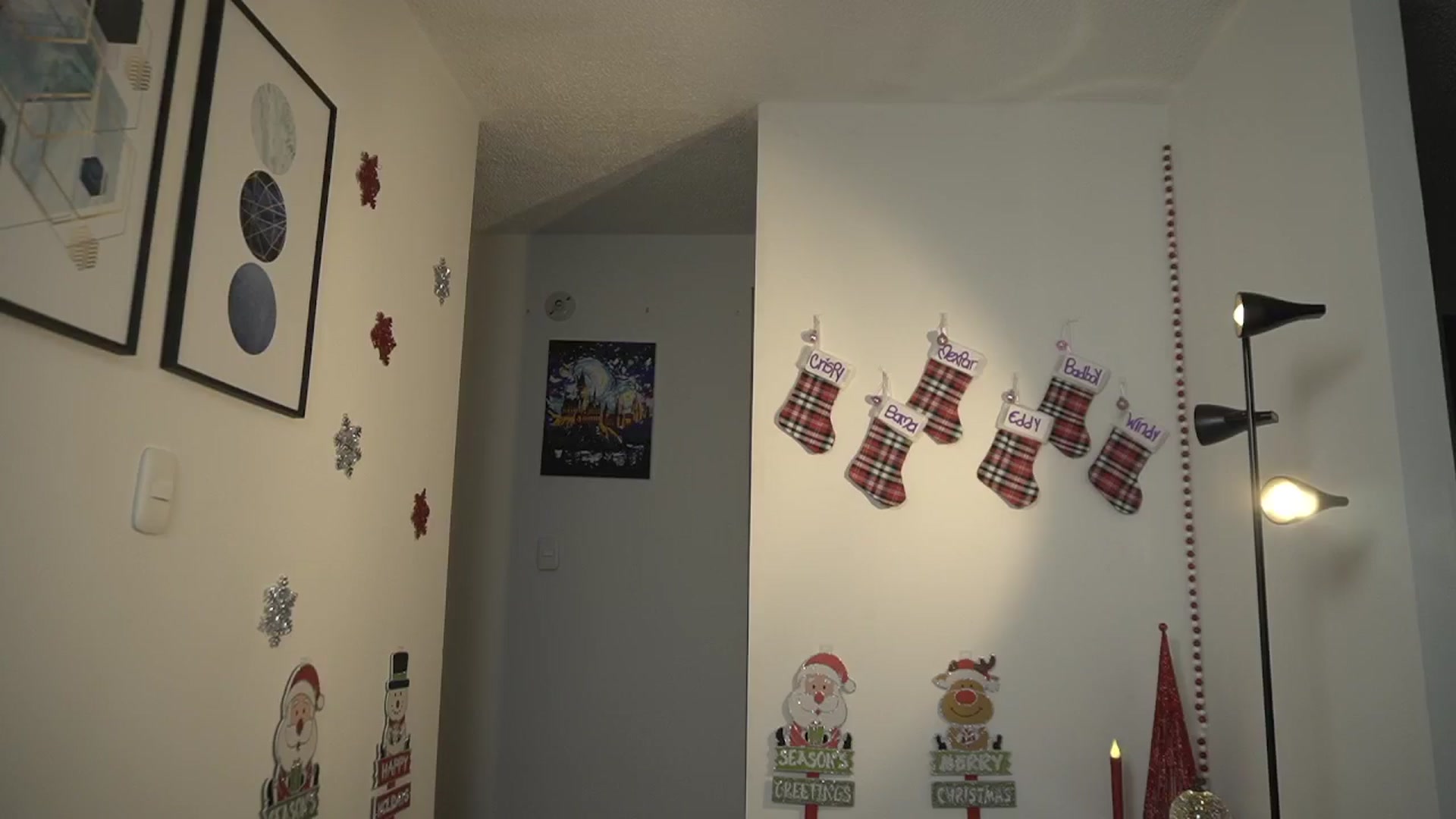 Gallery image thumbnail from Xialing's myfreecams stream on, 12/18/2024, 01:54 image 7 of 20