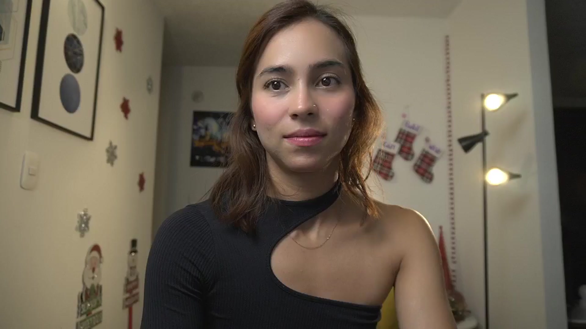 Gallery image thumbnail from Xialing's myfreecams stream on, 12/20/2024, 01:35 image 2 of 20
