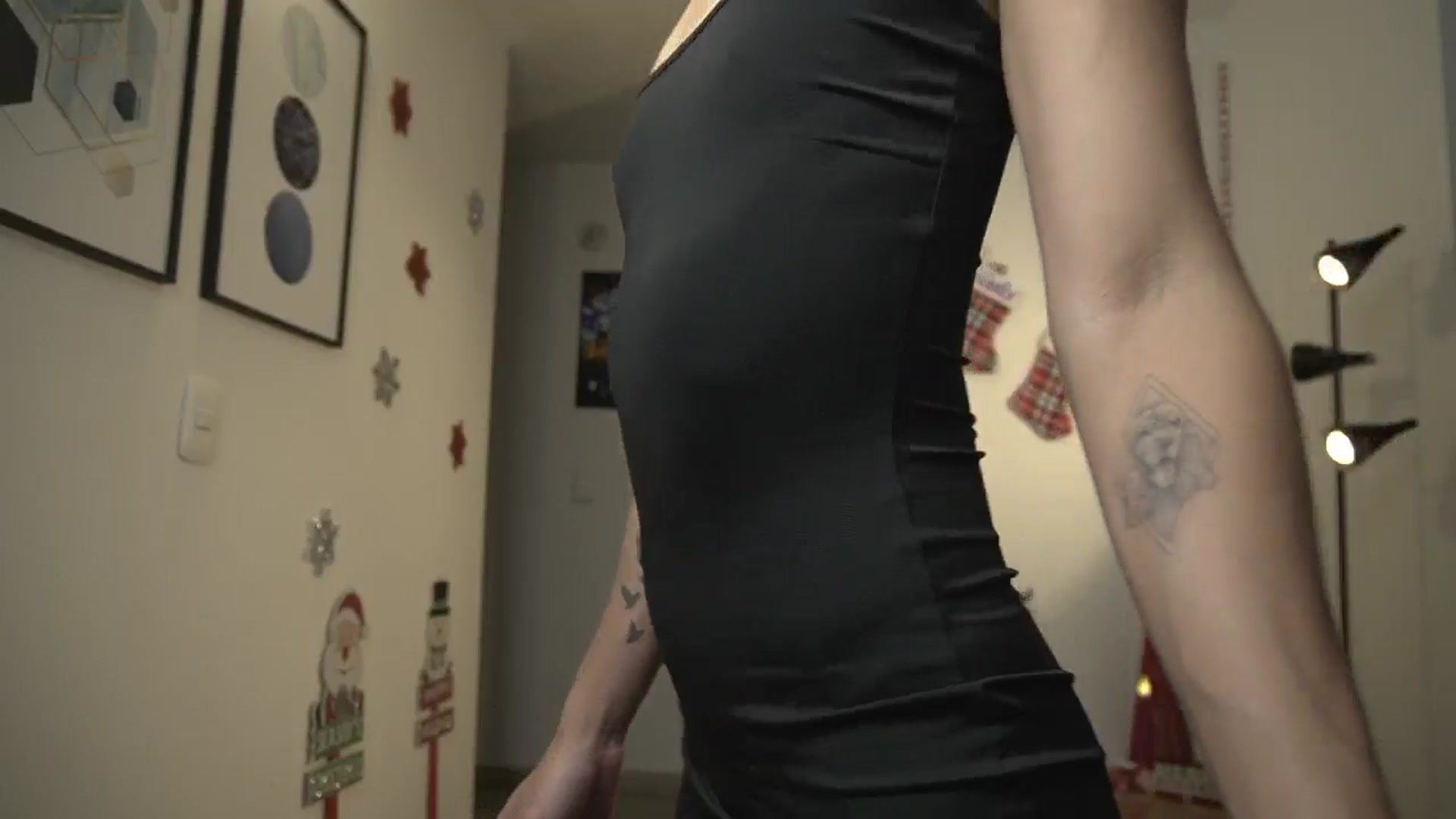 Gallery image thumbnail from Xialing's myfreecams stream on, 12/25/2024, 22:24 image 4 of 20