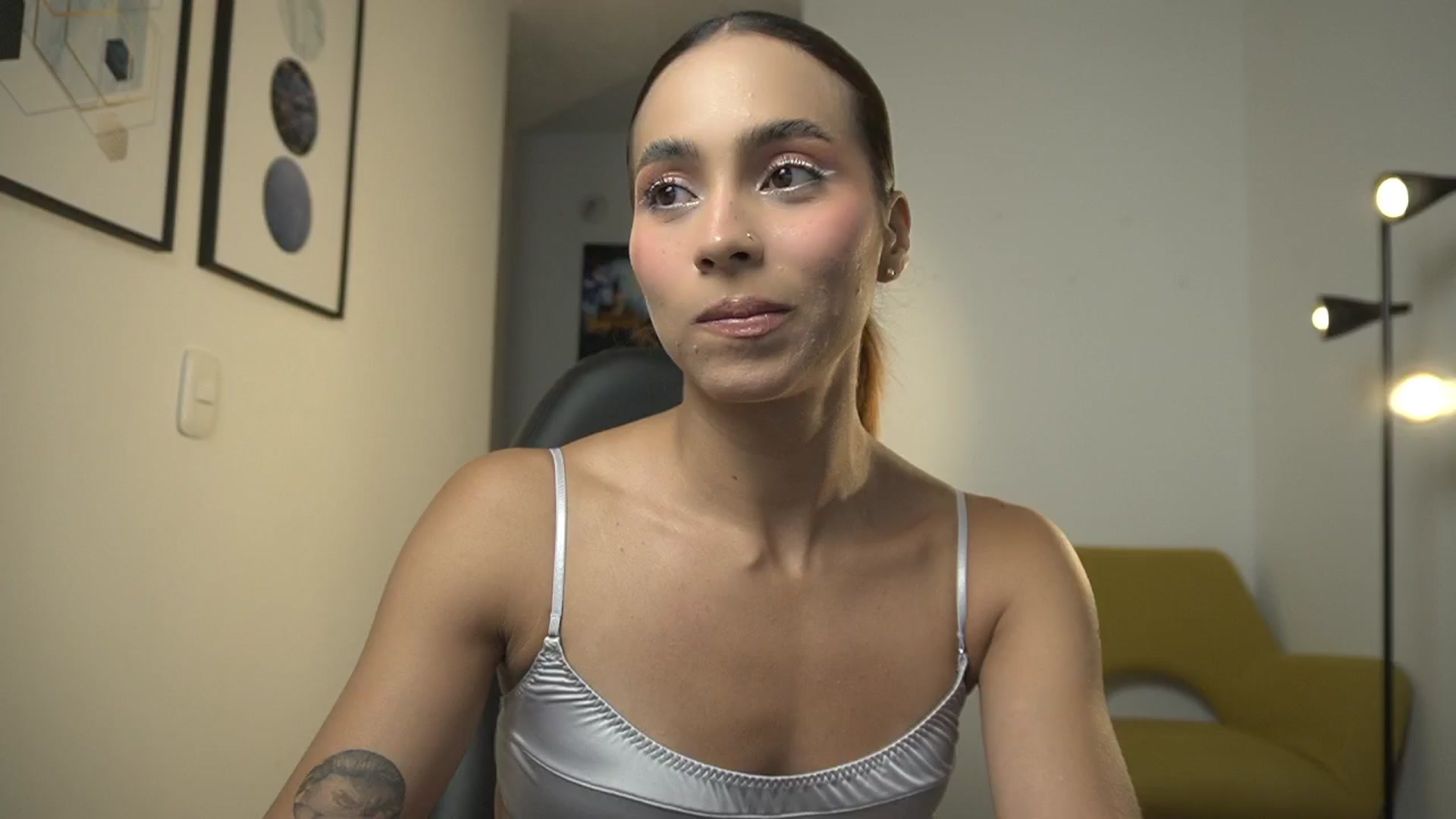 Gallery image thumbnail from Xialing's myfreecams stream on, 01/22/2025, 22:24 image 19 of 20