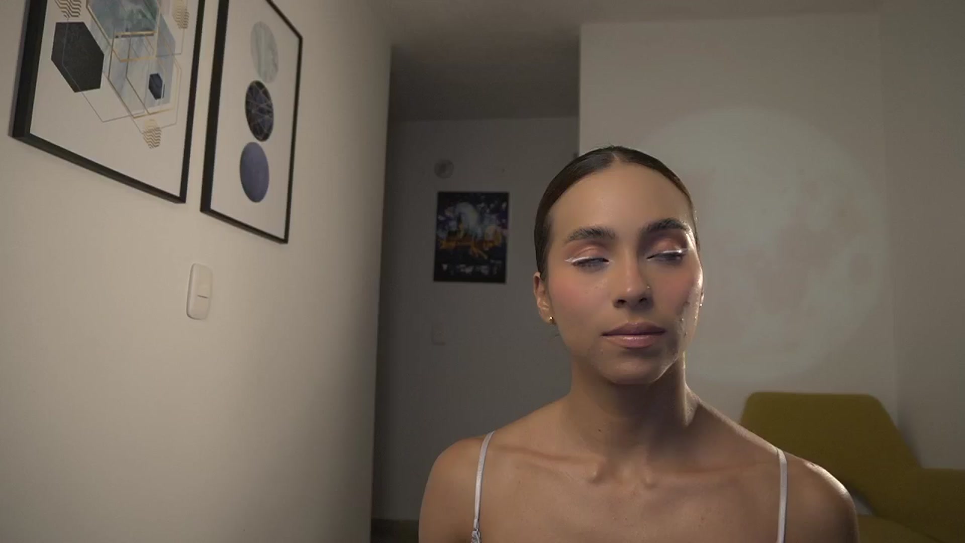 Gallery image thumbnail from Xialing's myfreecams stream on, 01/23/2025, 24:03 image 15 of 20