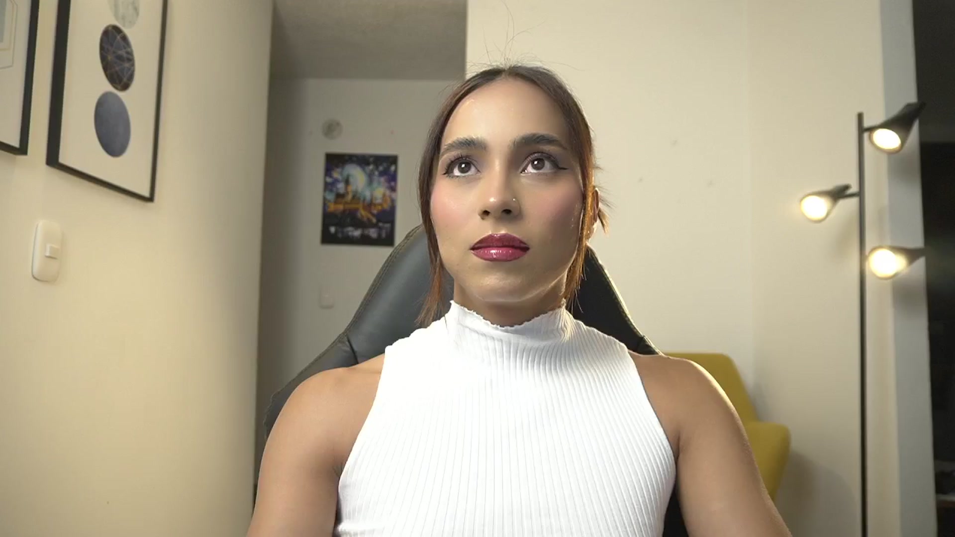 Gallery image thumbnail from Xialing's myfreecams stream on, 01/26/2025, 23:09 image 4 of 20