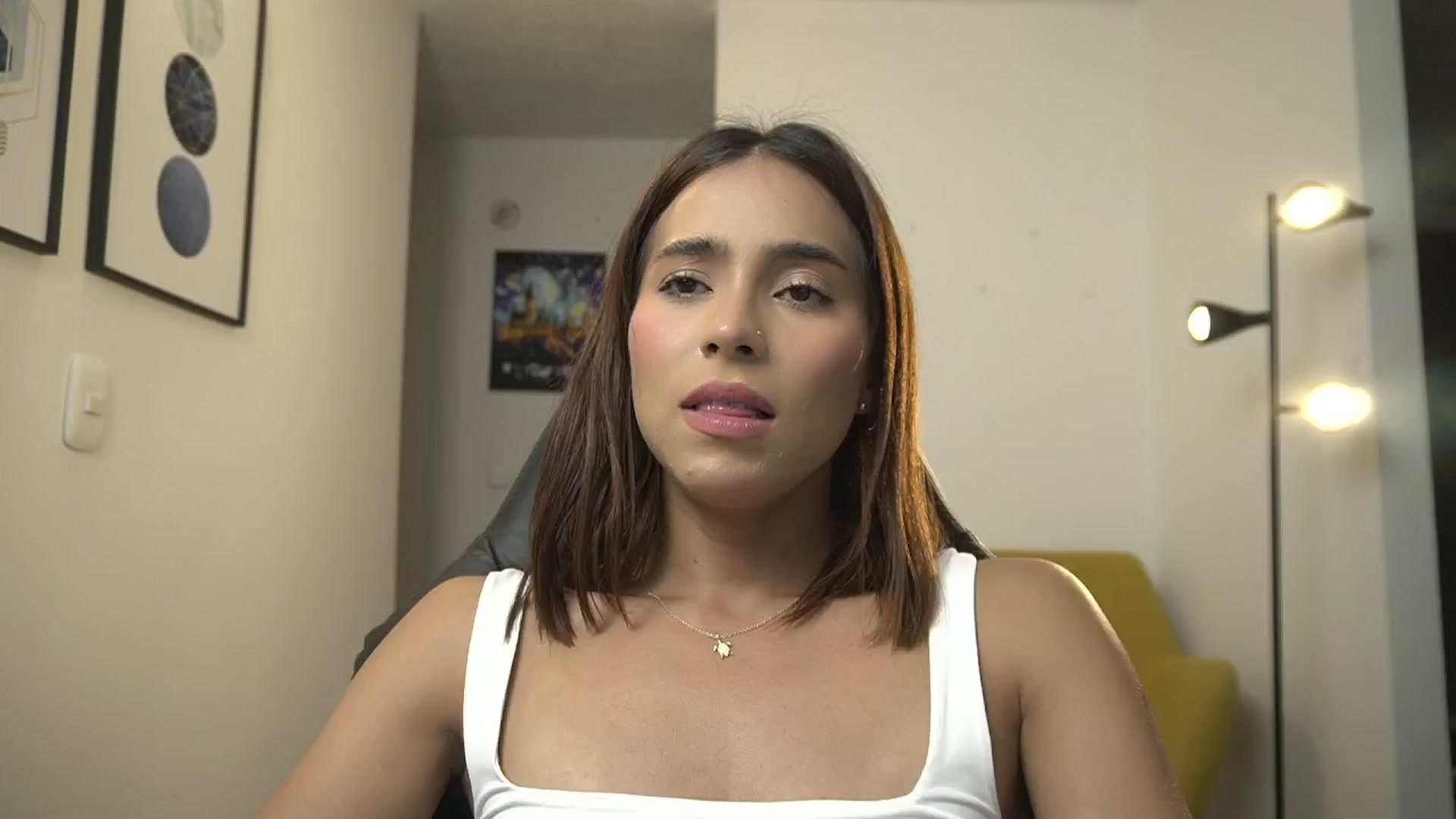 Gallery image thumbnail from Xialing's myfreecams stream on, 01/31/2025, 01:26 image 7 of 20