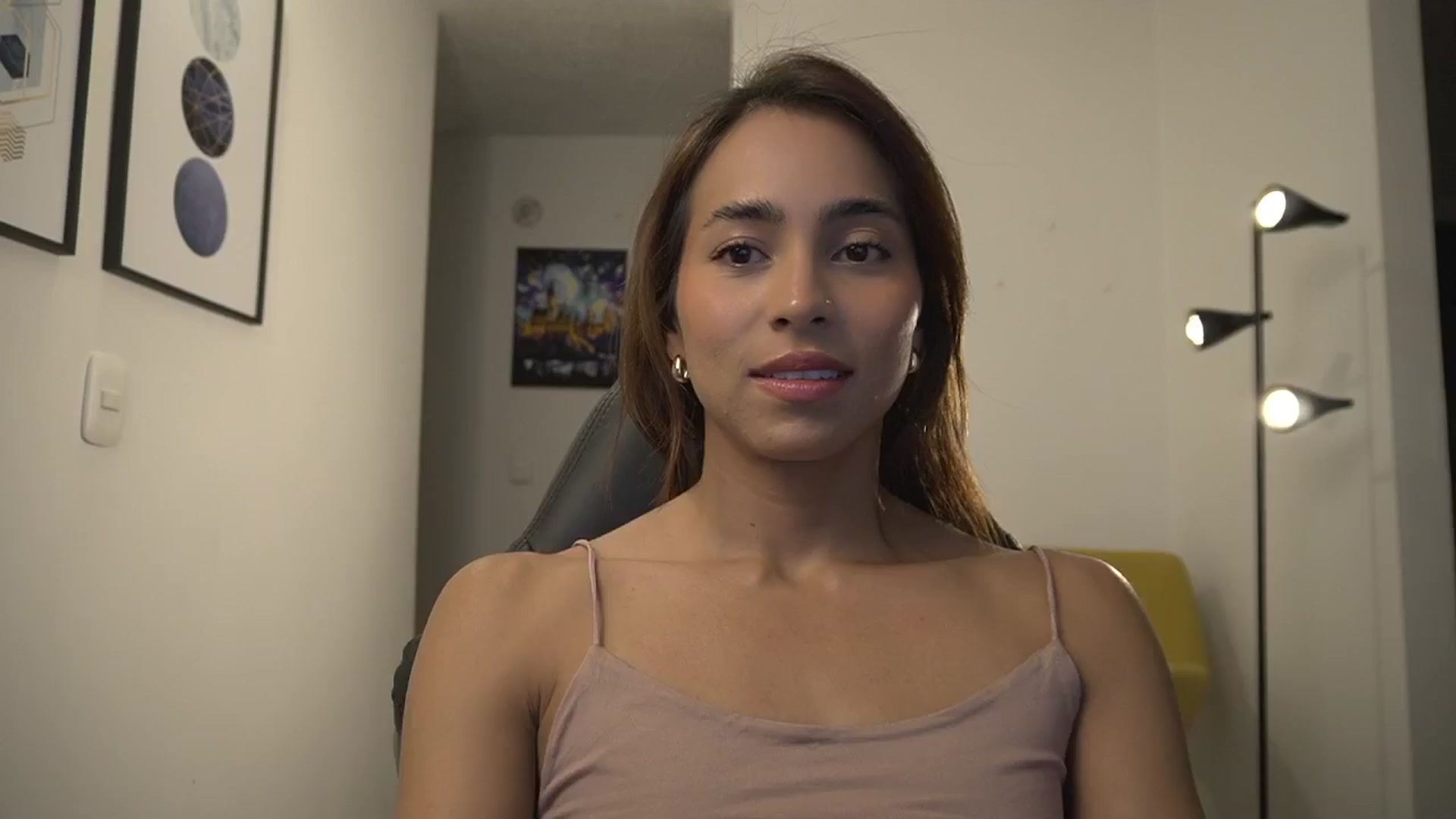 Gallery image thumbnail from Xialing's myfreecams stream on, 02/05/2025, 02:01 image 6 of 20