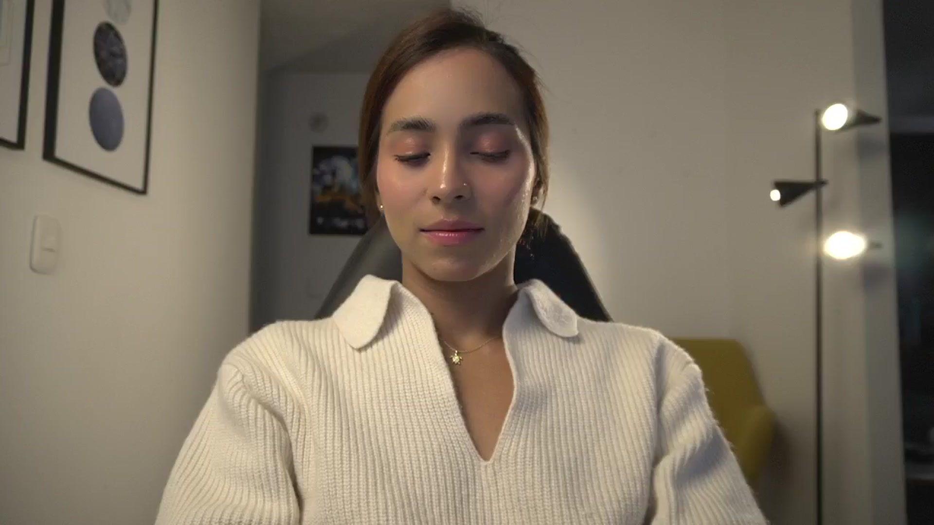 Gallery image thumbnail from Xialing's myfreecams stream on, 02/07/2025, 22:02 image 9 of 20