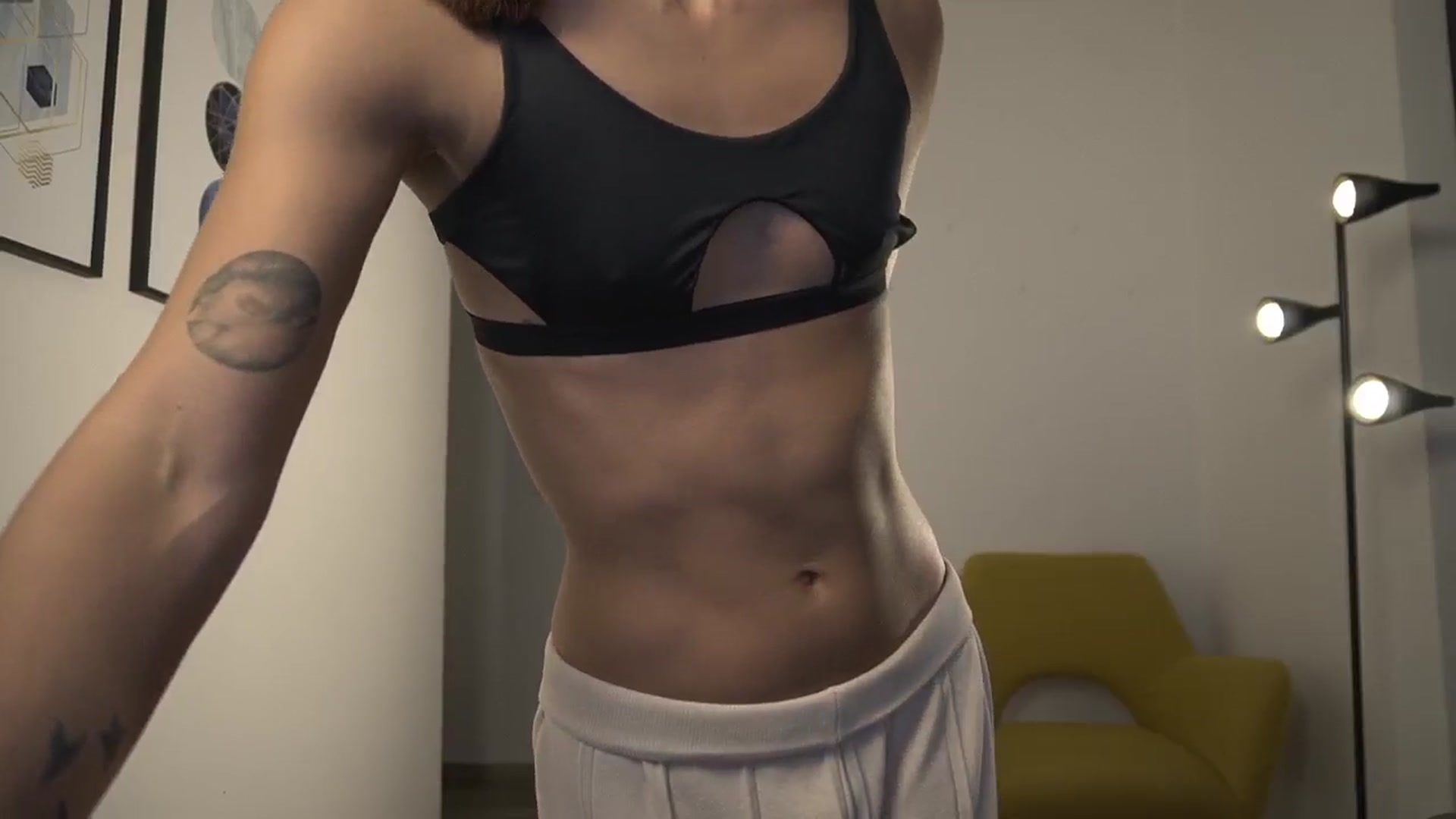 Gallery image thumbnail from Xialing's myfreecams stream on, 02/16/2025, 23:30 image 2 of 20