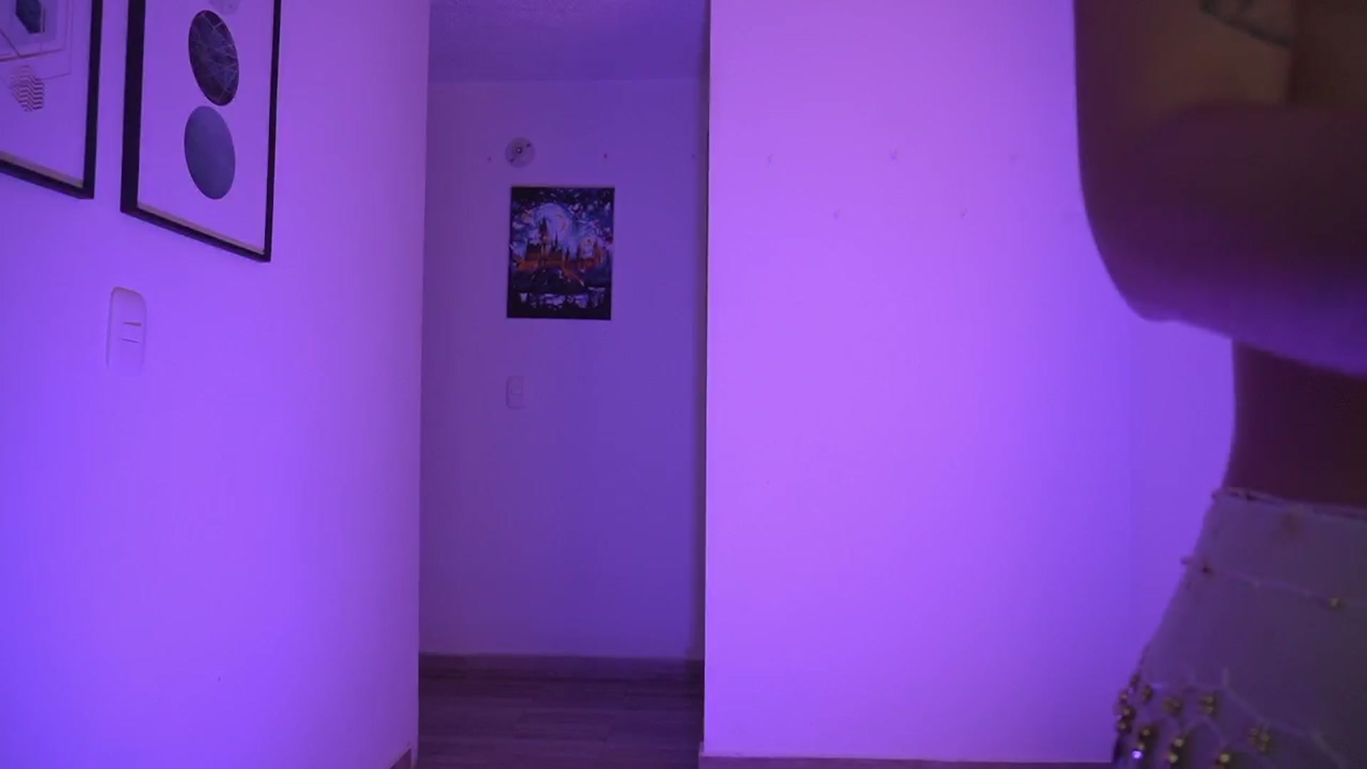 Gallery image thumbnail from Xialing's myfreecams stream on, 02/17/2025, 24:00 image 14 of 20