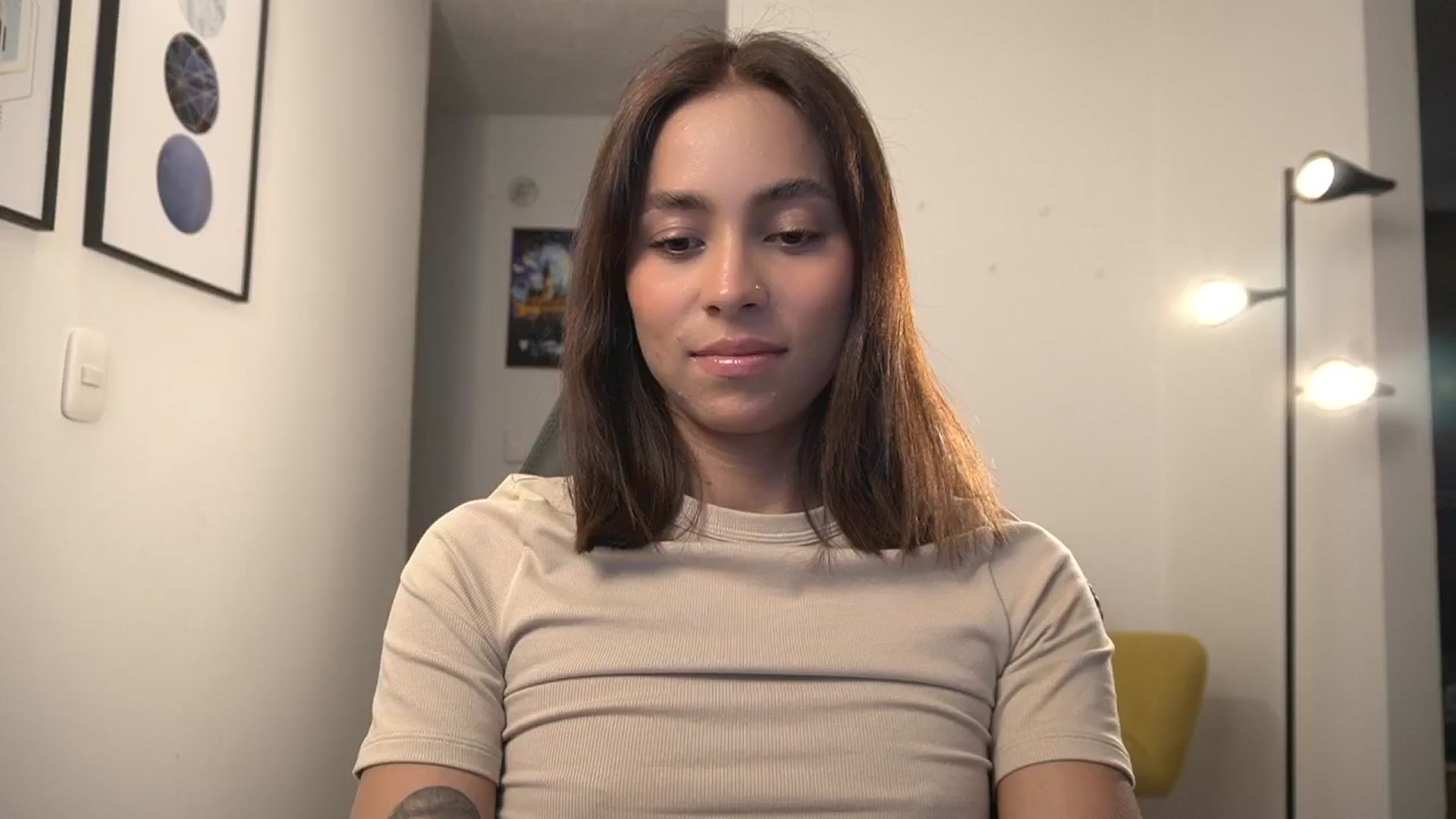Gallery image thumbnail from Xialing's myfreecams stream on, 02/17/2025, 22:09 image 2 of 20