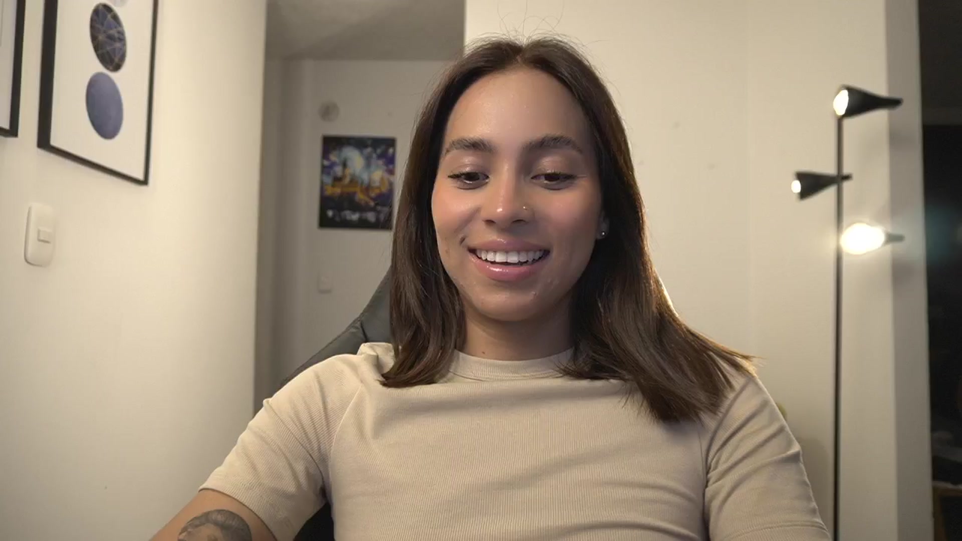 Gallery image thumbnail from Xialing's myfreecams stream on, 02/18/2025, 24:59 image 17 of 20