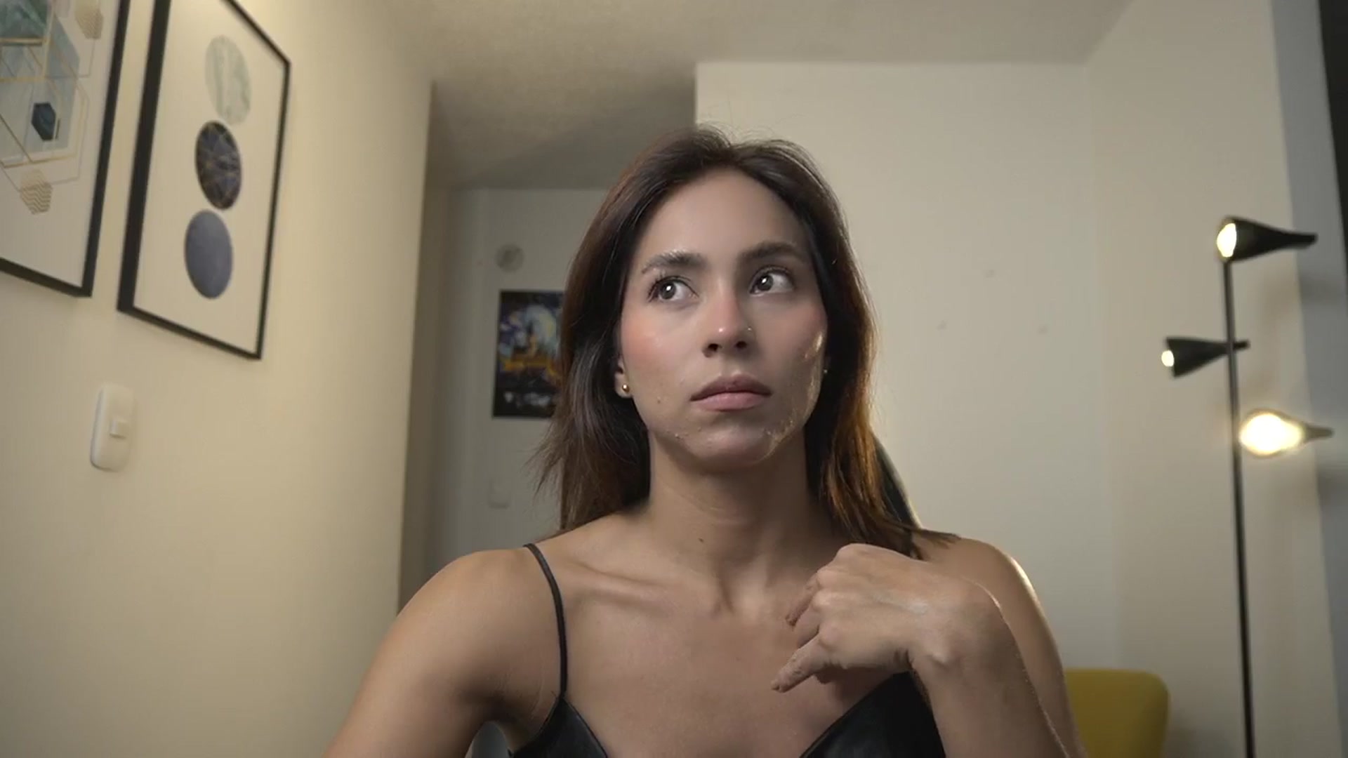 Gallery image thumbnail from Xialing's myfreecams stream on, 02/18/2025, 23:08 image 2 of 20