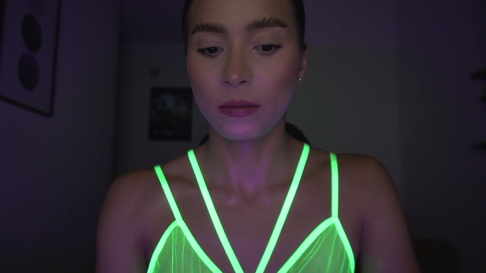 Gallery image thumbnail from Xialing's myfreecams stream on, 02/20/2025, 24:15 image 20 of 20