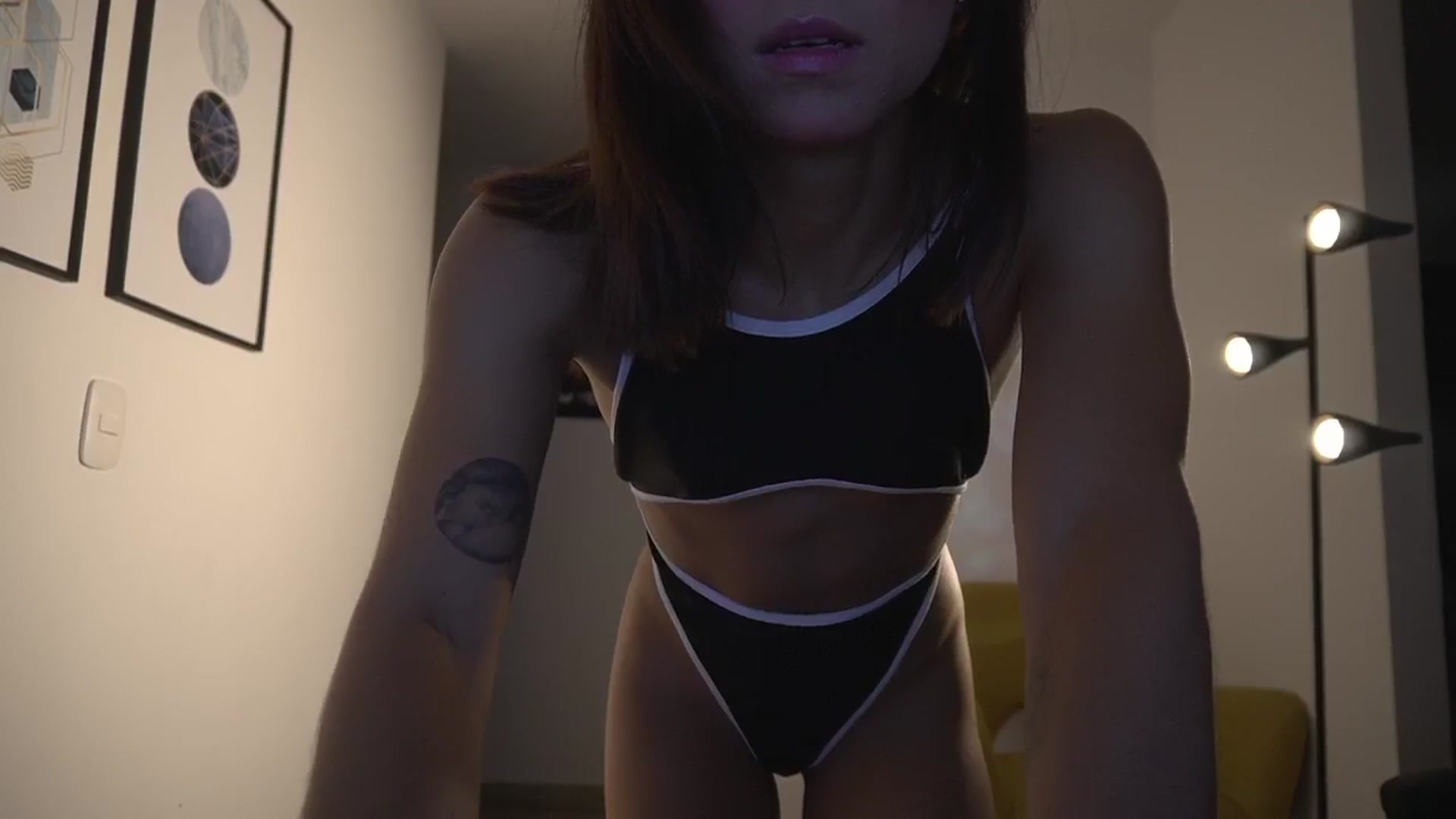 Gallery image thumbnail from Xialing's myfreecams stream on, 02/23/2025, 23:37 image 15 of 20