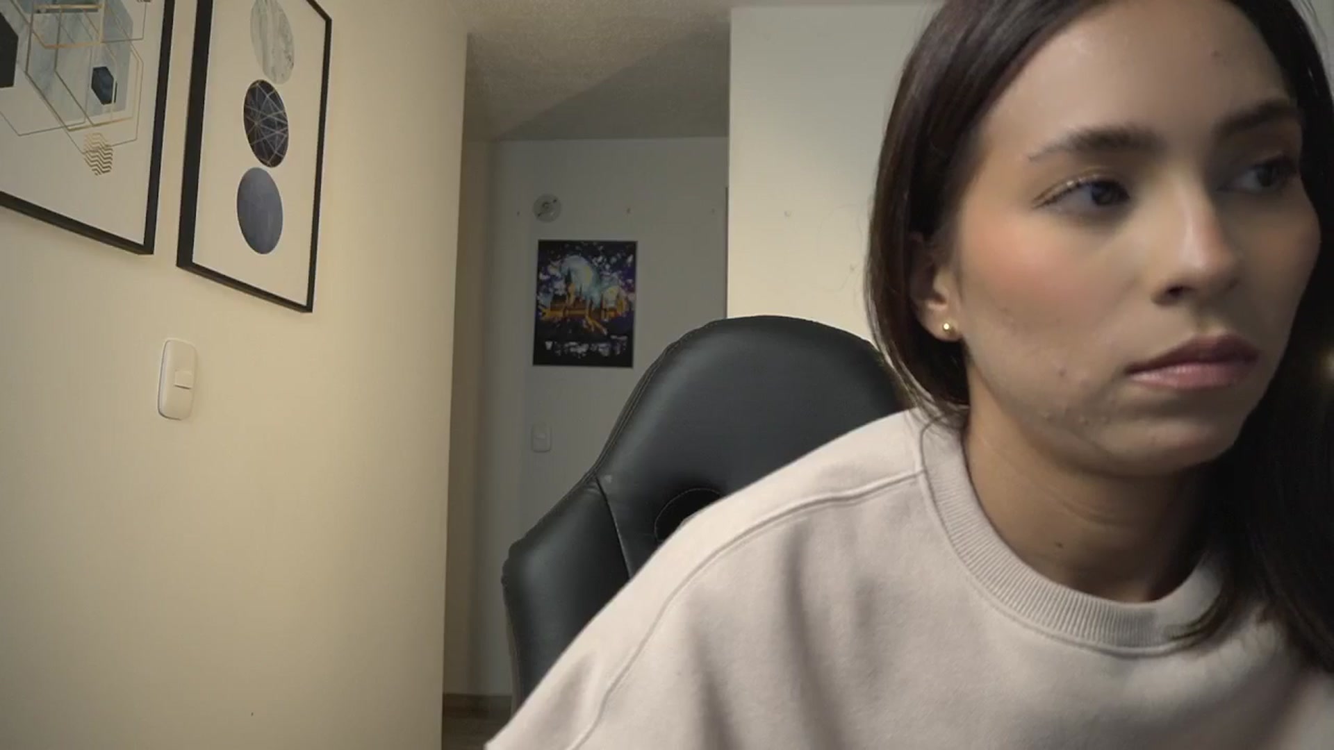 Gallery image thumbnail from Xialing's myfreecams stream on, 02/25/2025, 01:04 image 9 of 20