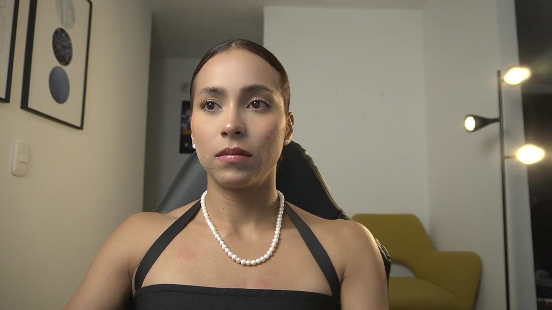 Gallery image thumbnail from Xialing's myfreecams stream on, 02/26/2025, 22:18 image 18 of 20