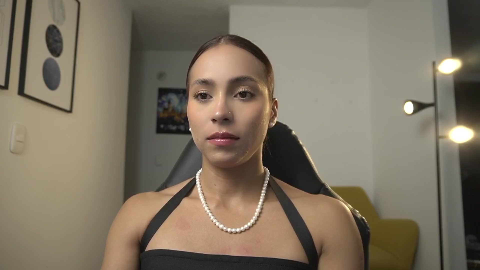 Gallery image thumbnail from Xialing's myfreecams stream on, 02/26/2025, 22:18 image 19 of 20
