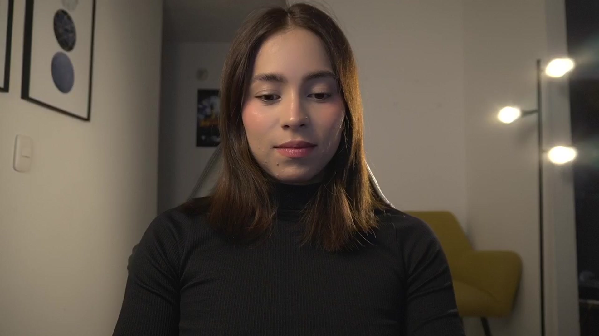 Gallery image thumbnail from Xialing's myfreecams stream on, 03/04/2025, 01:36 image 1 of 20