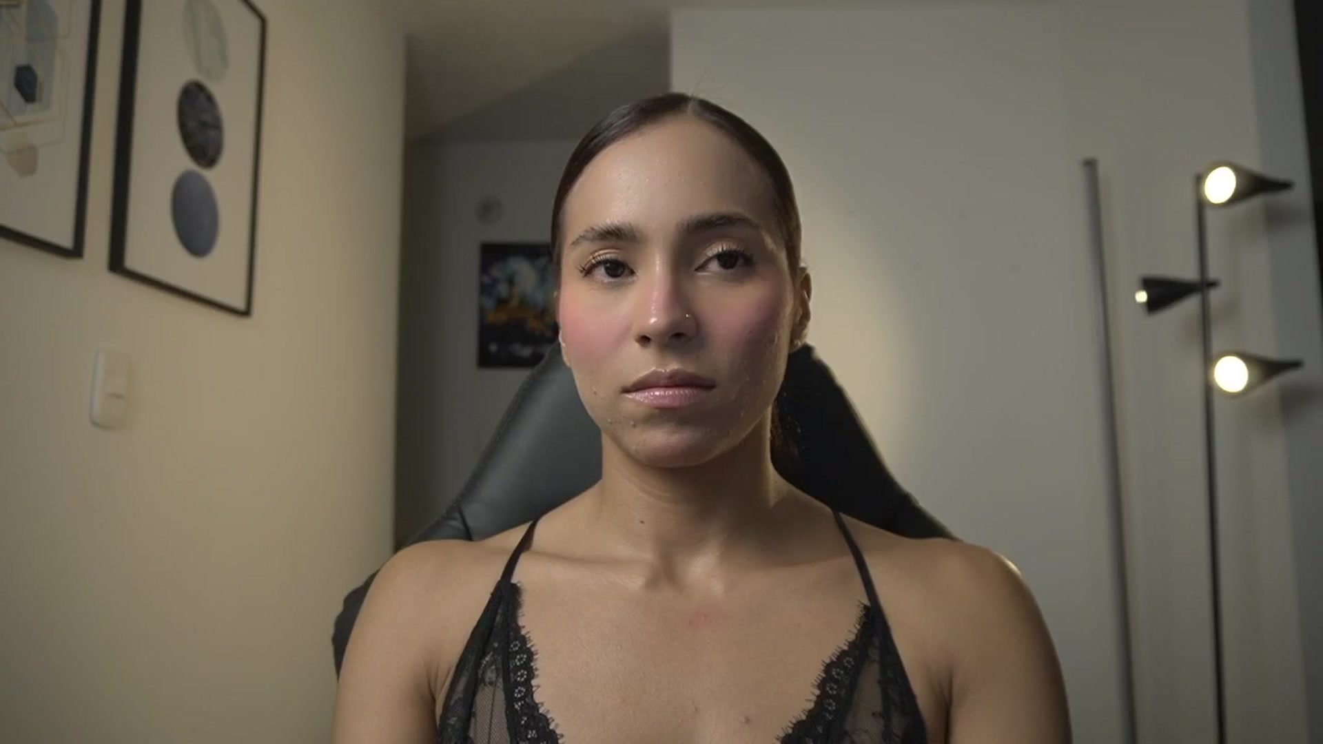 Gallery image thumbnail from Xialing's myfreecams stream on, 03/05/2025, 23:36 image 20 of 20