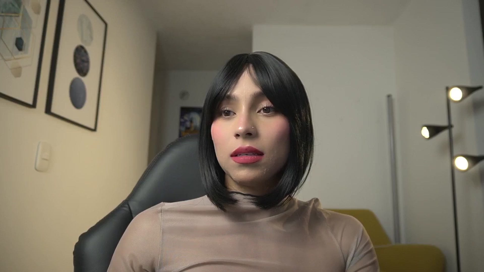 Gallery image thumbnail from Xialing's myfreecams stream on, 03/11/2025, 24:05 image 5 of 20