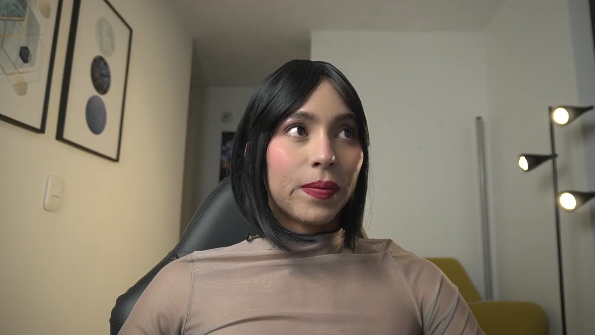 Gallery image thumbnail from Xialing's myfreecams stream on, 03/11/2025, 24:05 image 6 of 20