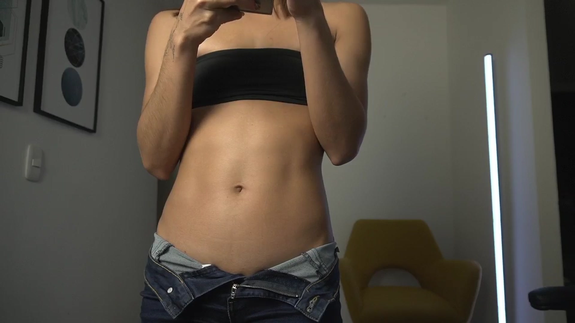 Gallery image thumbnail from Xialing's myfreecams stream on, 03/15/2025, 23:40 image 12 of 20