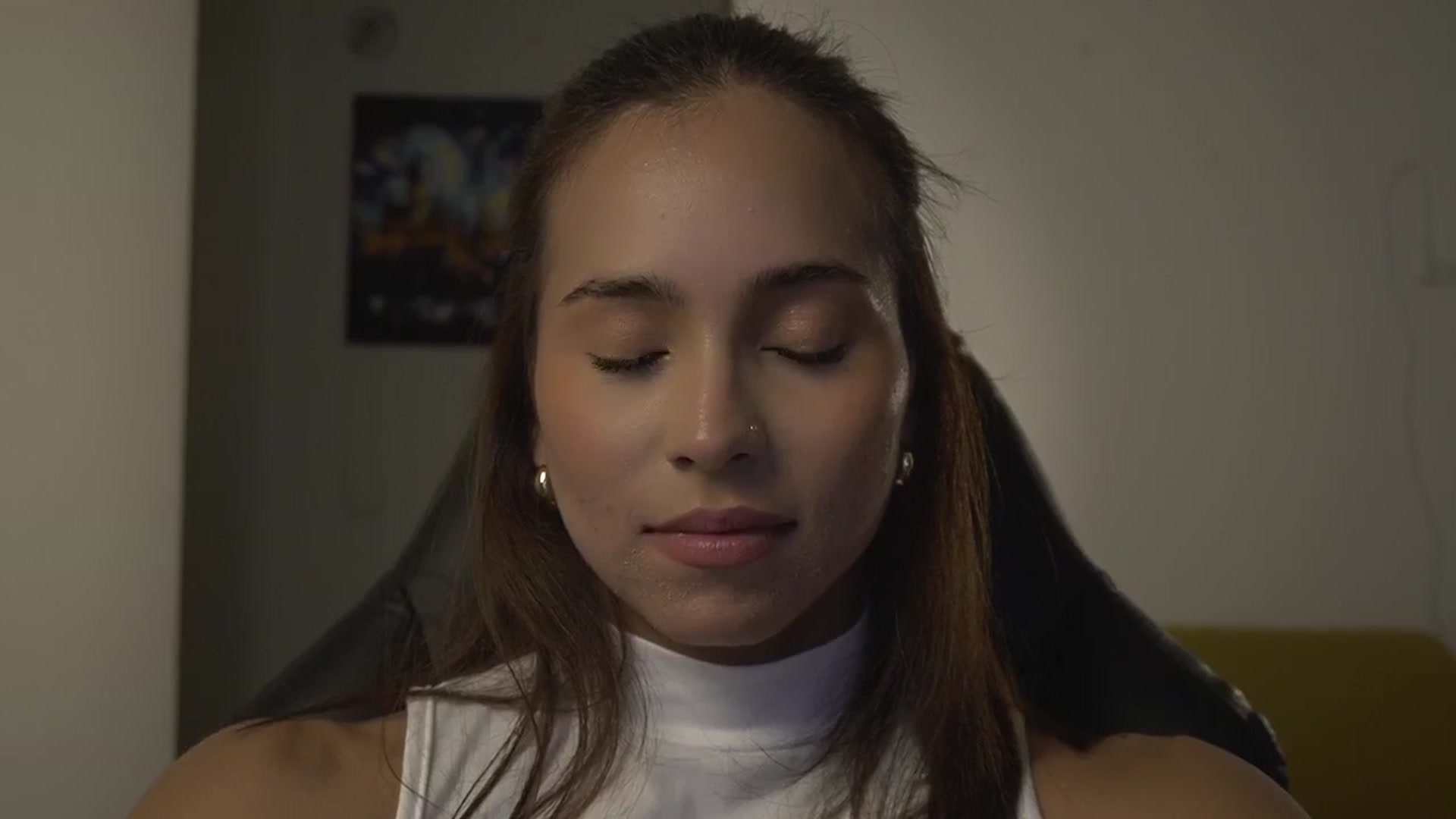 Gallery image thumbnail from Xialing's myfreecams stream on, 03/19/2025, 24:38 image 4 of 20