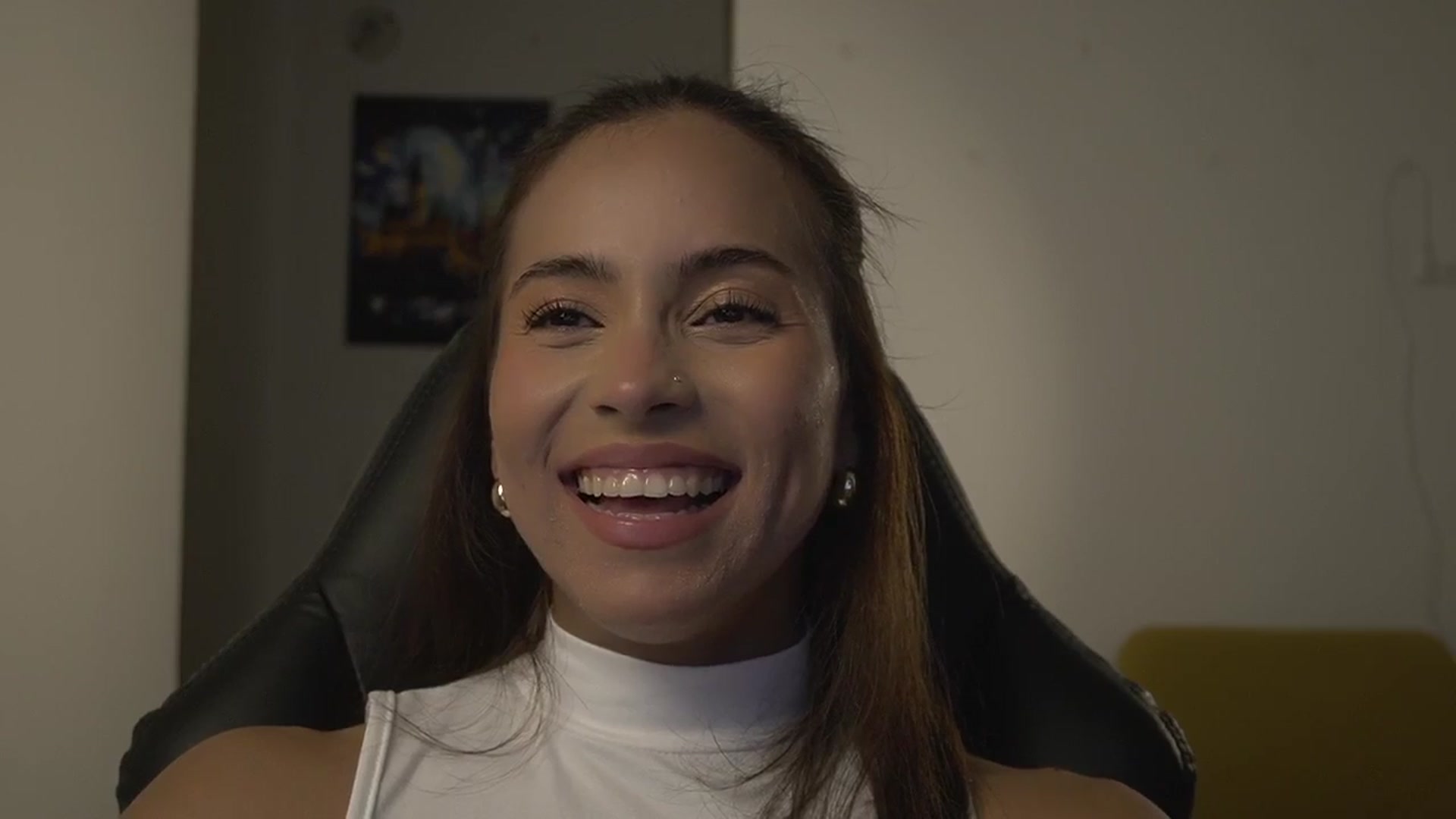 Gallery image thumbnail from Xialing's myfreecams stream on, 03/19/2025, 24:38 image 7 of 20