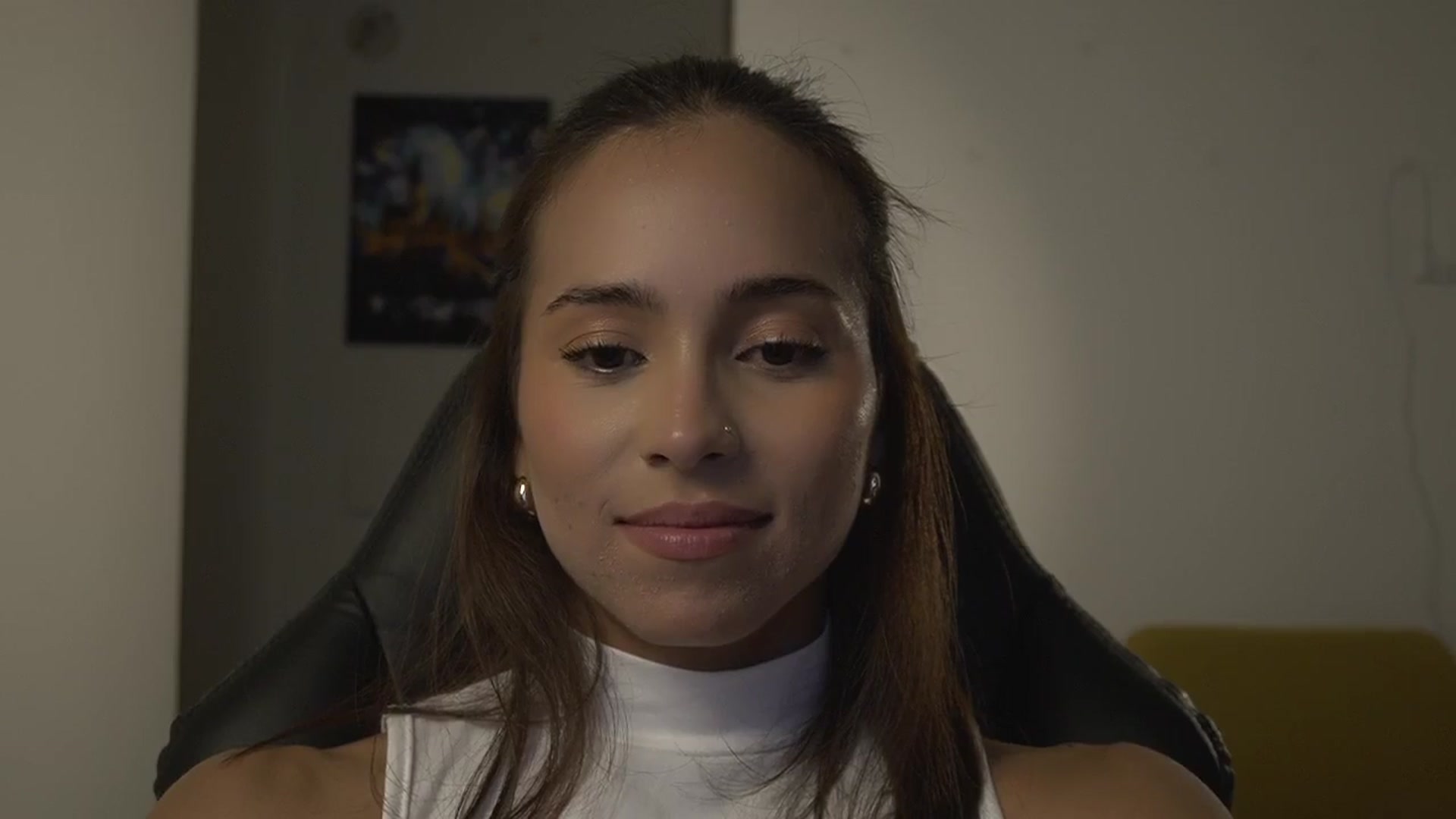 Gallery image thumbnail from Xialing's myfreecams stream on, 03/19/2025, 24:38 image 6 of 20